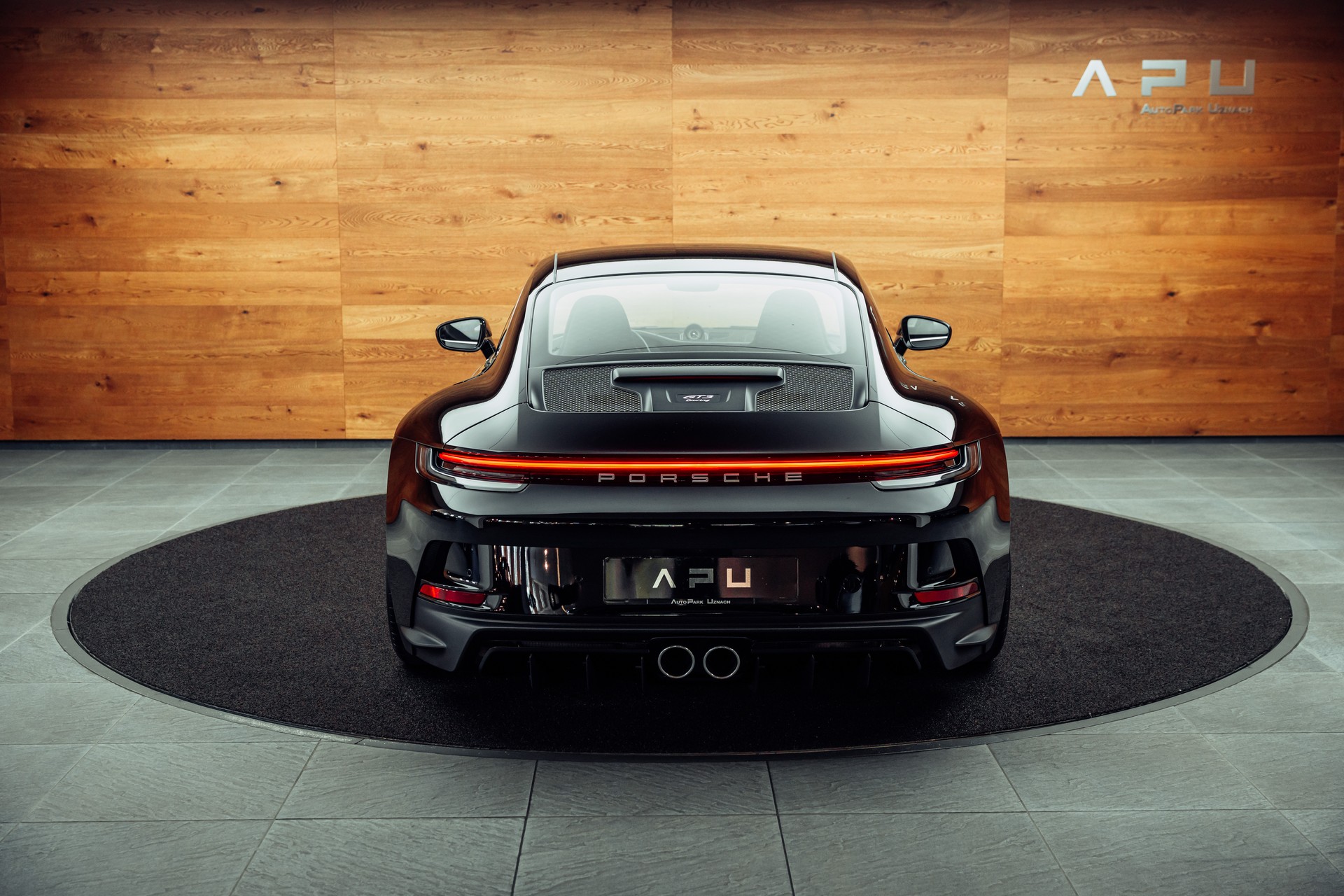 PORSCHE 911 GT3 Touring-image-16