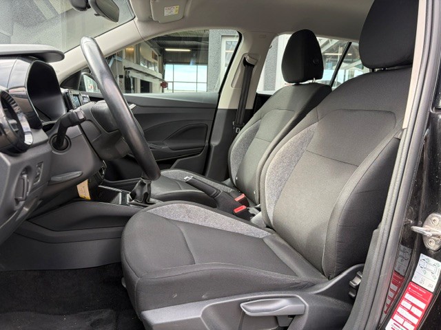 SKODA Fabia 1.0 MPI Active-image-9