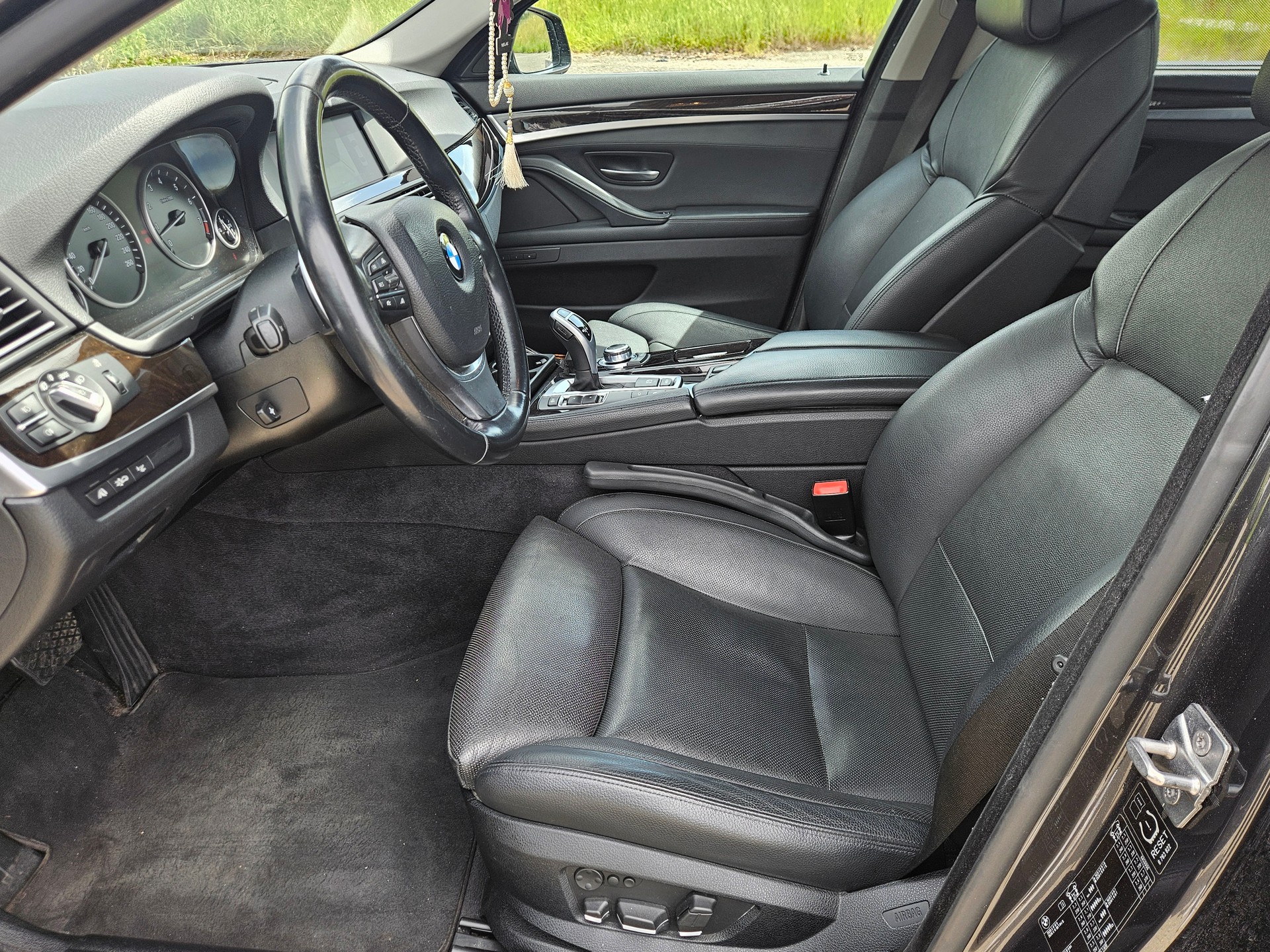 BMW 535i Steptronic-image-9