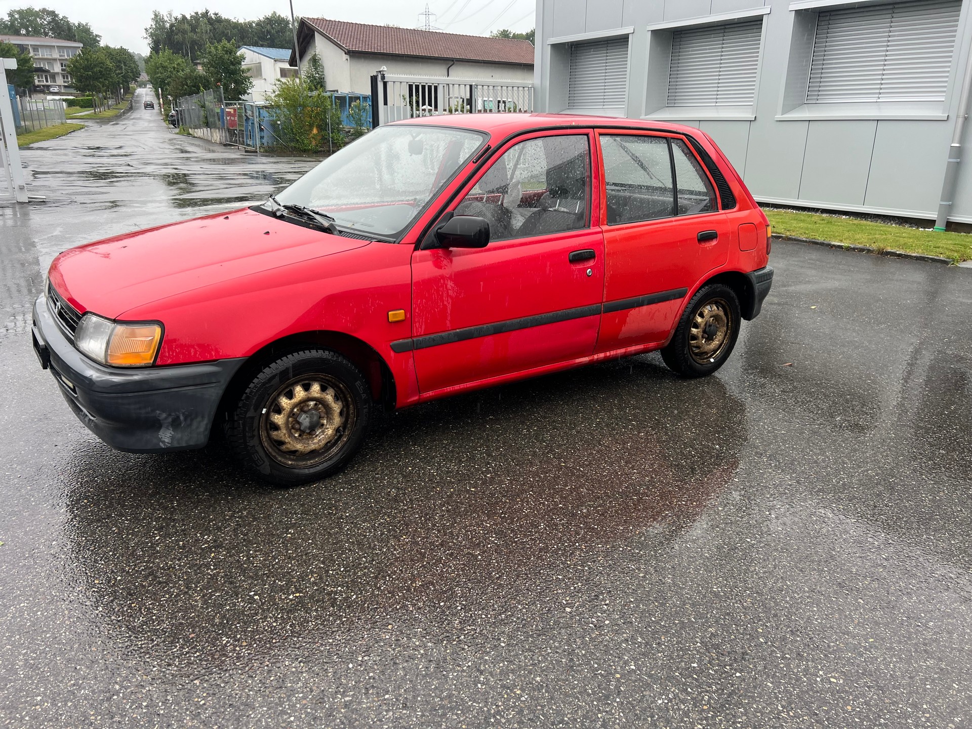 TOYOTA Starlet 1.3 XLi V.I.P.-image-2