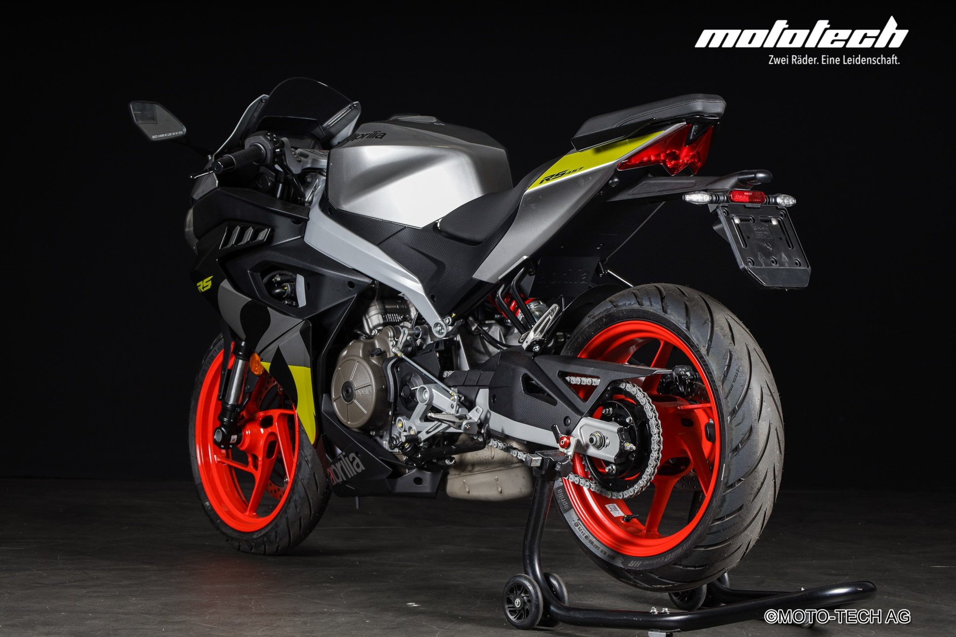 APRILIA RS 457 (35kW)-showroom-element-3