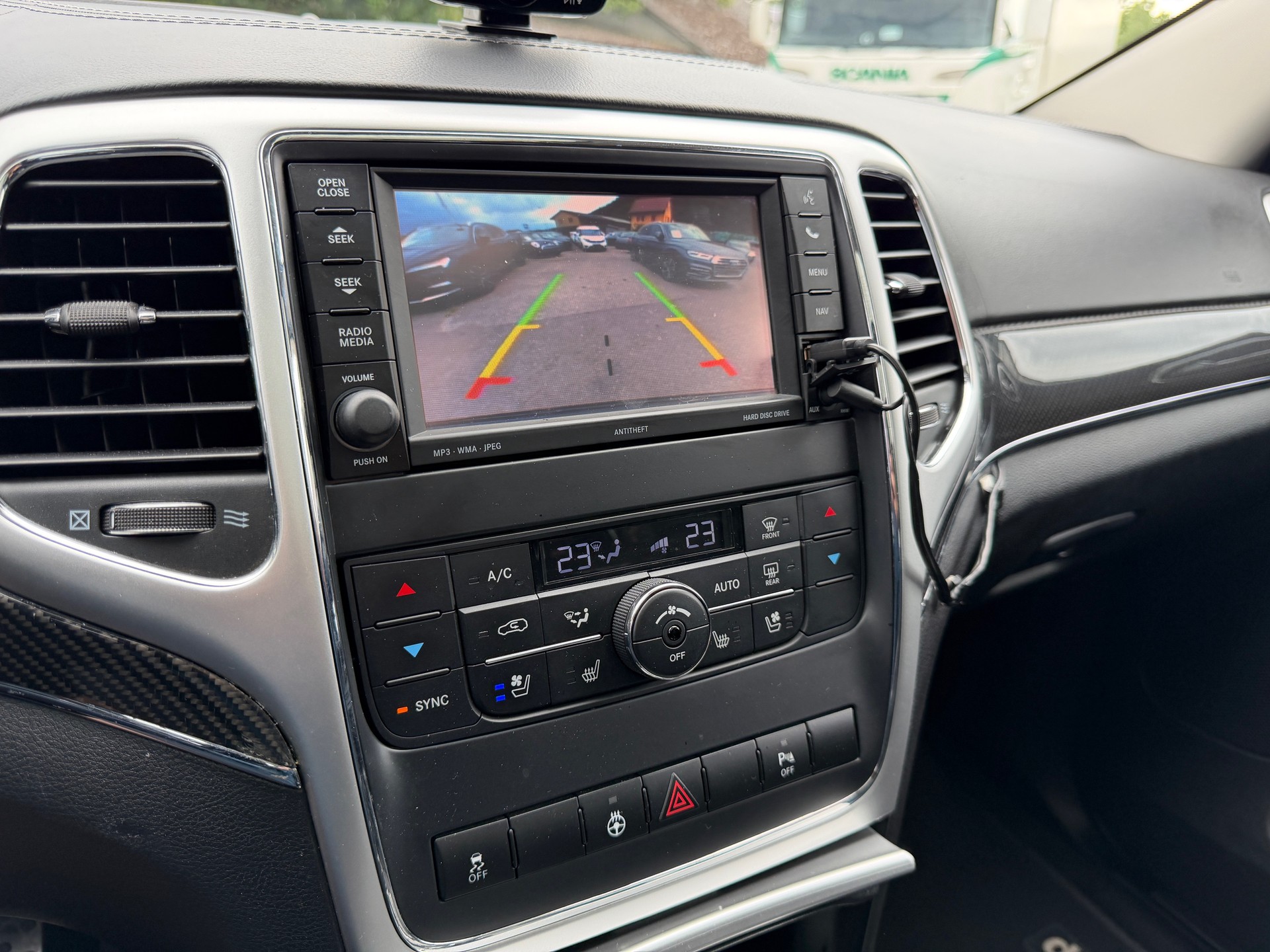 JEEP Grand Cherokee 6.4 SRT8 Automatic-image-8