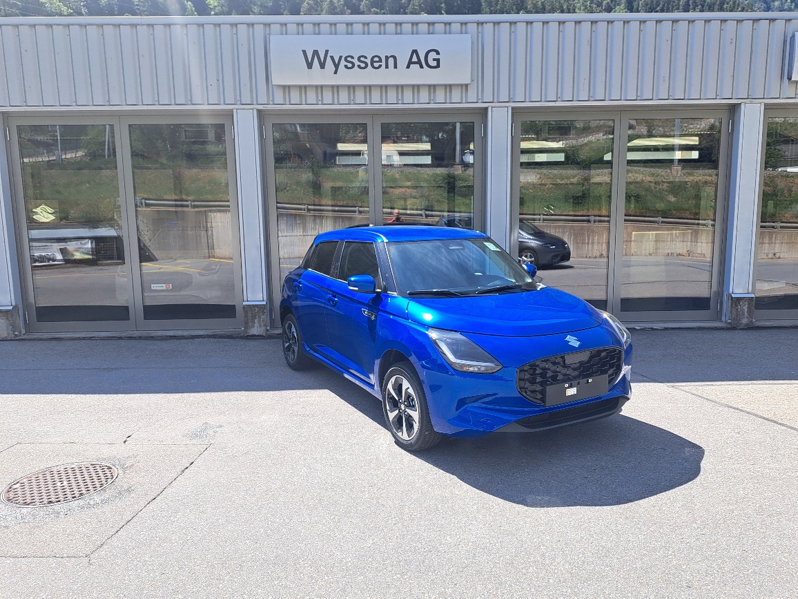 SUZUKI Swift 1.2 Sakura Top Hybrid-image-0