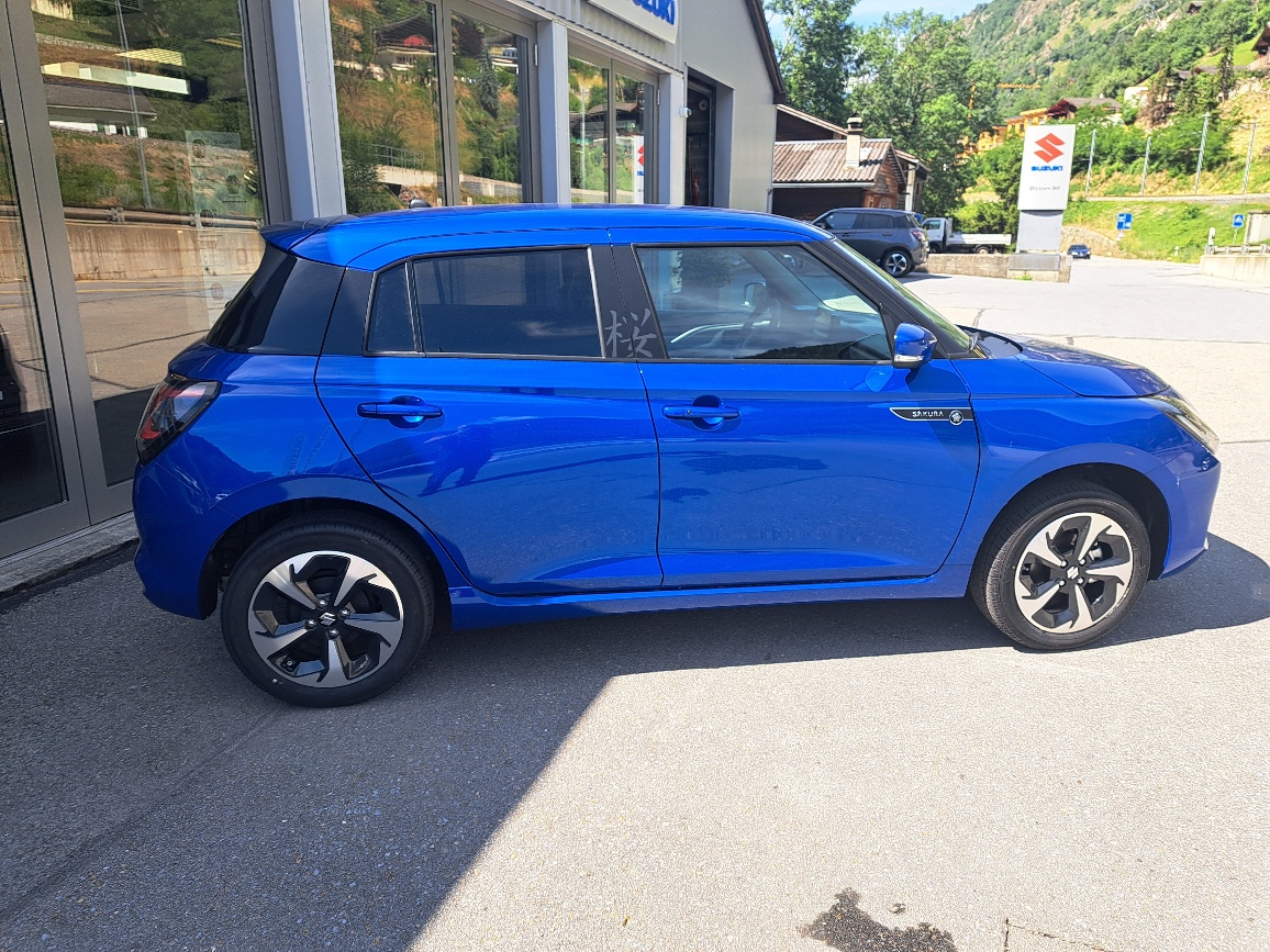 SUZUKI Swift 1.2 Sakura Top Hybrid-image-4