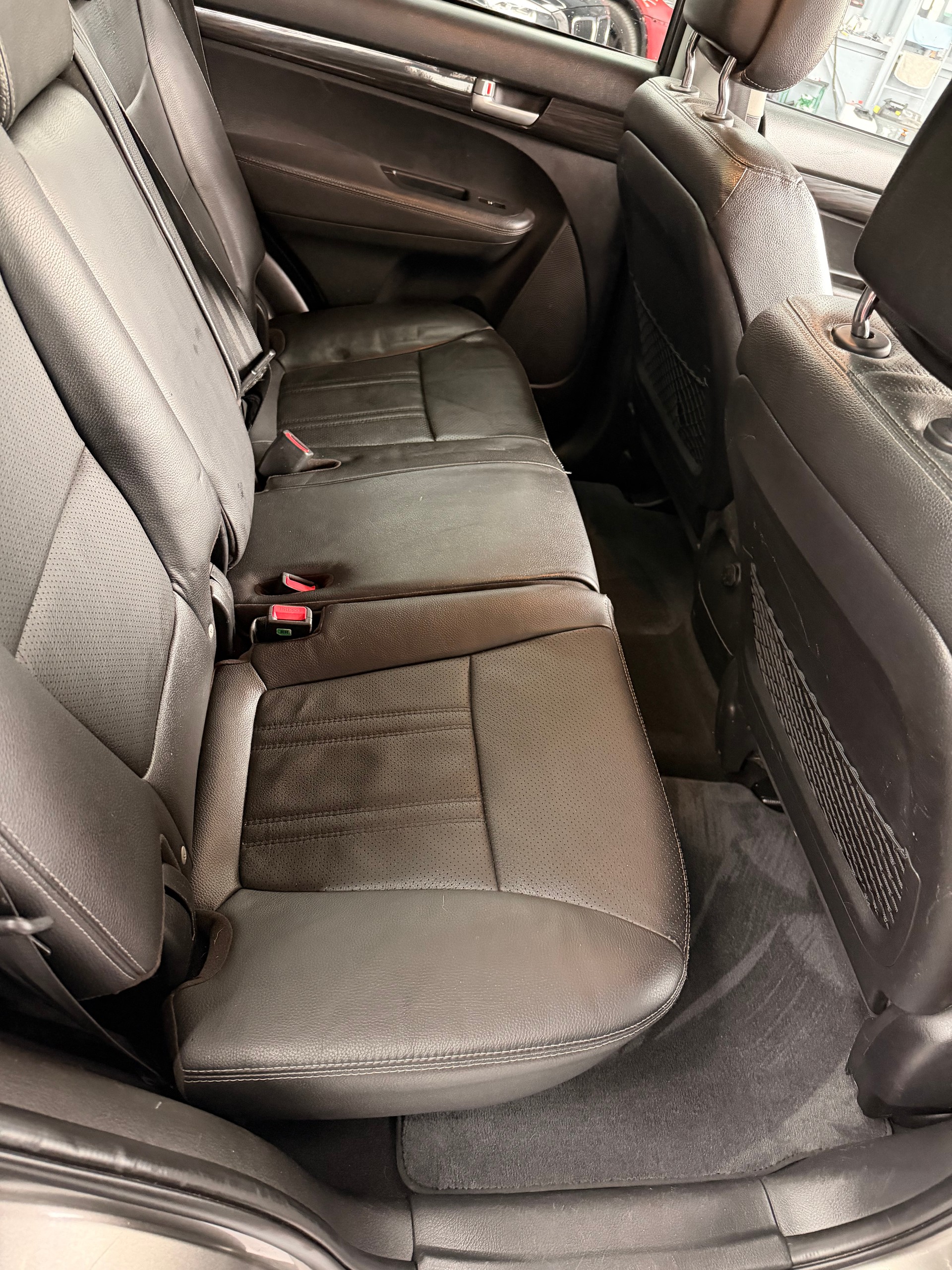 KIA Sorento 2.2 CRDI Trend Automatic-image-5