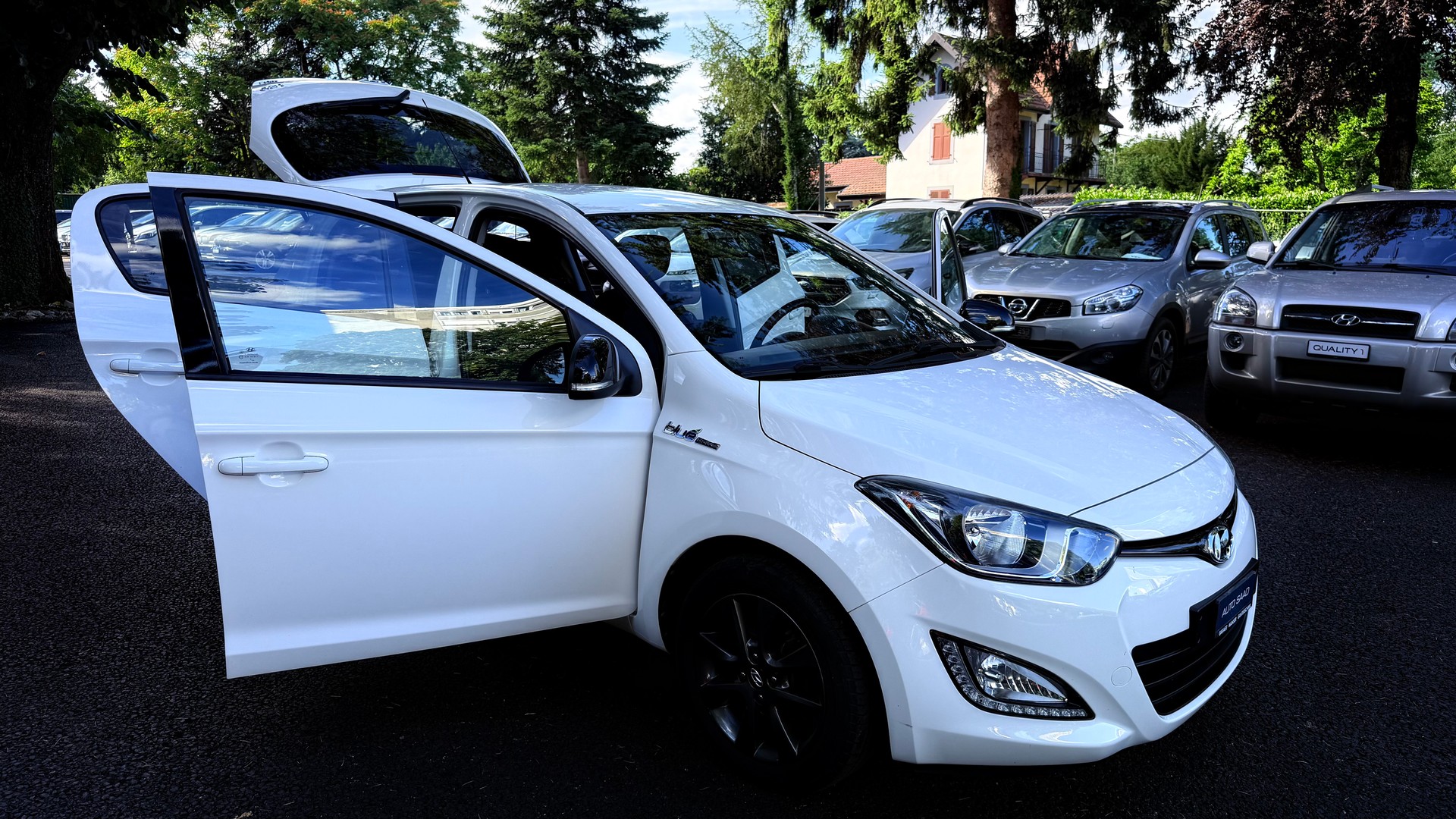 HYUNDAI i20 1.2 Comfort-image-10