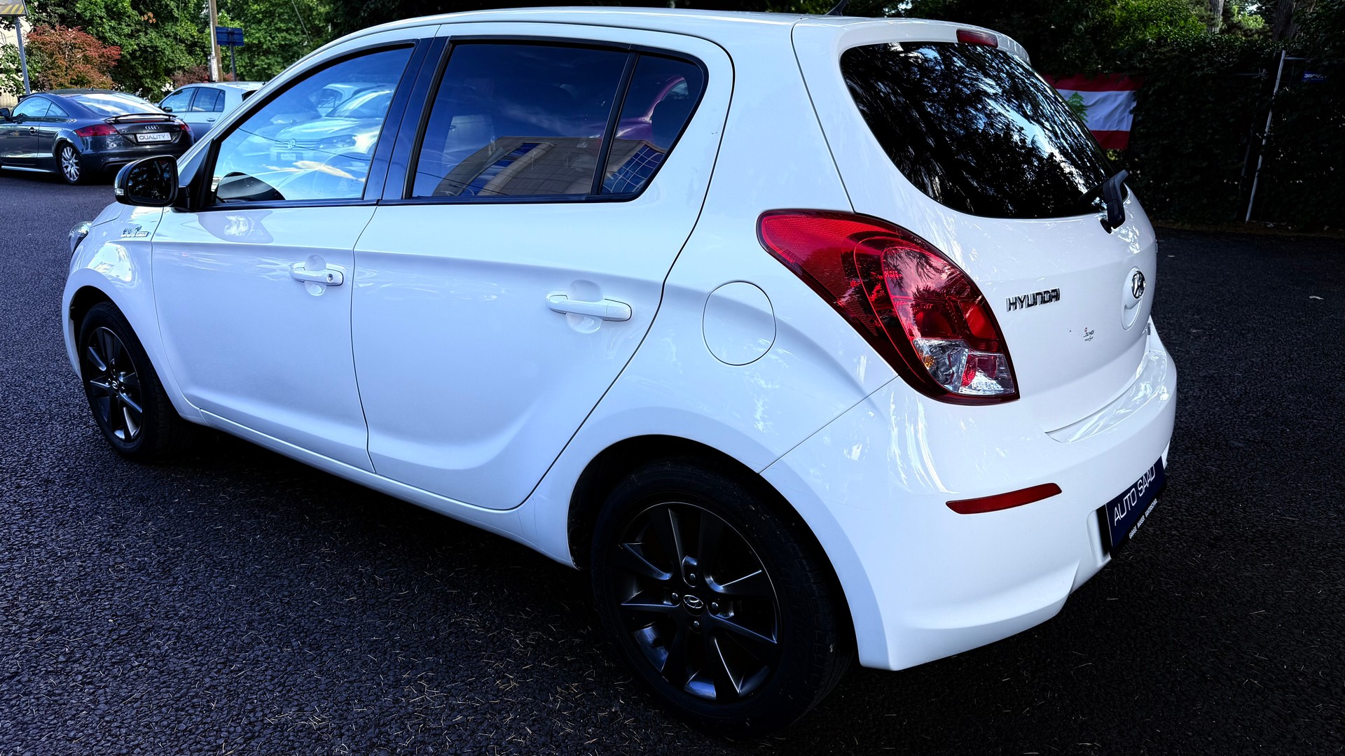 HYUNDAI i20 1.2 Comfort-image-3