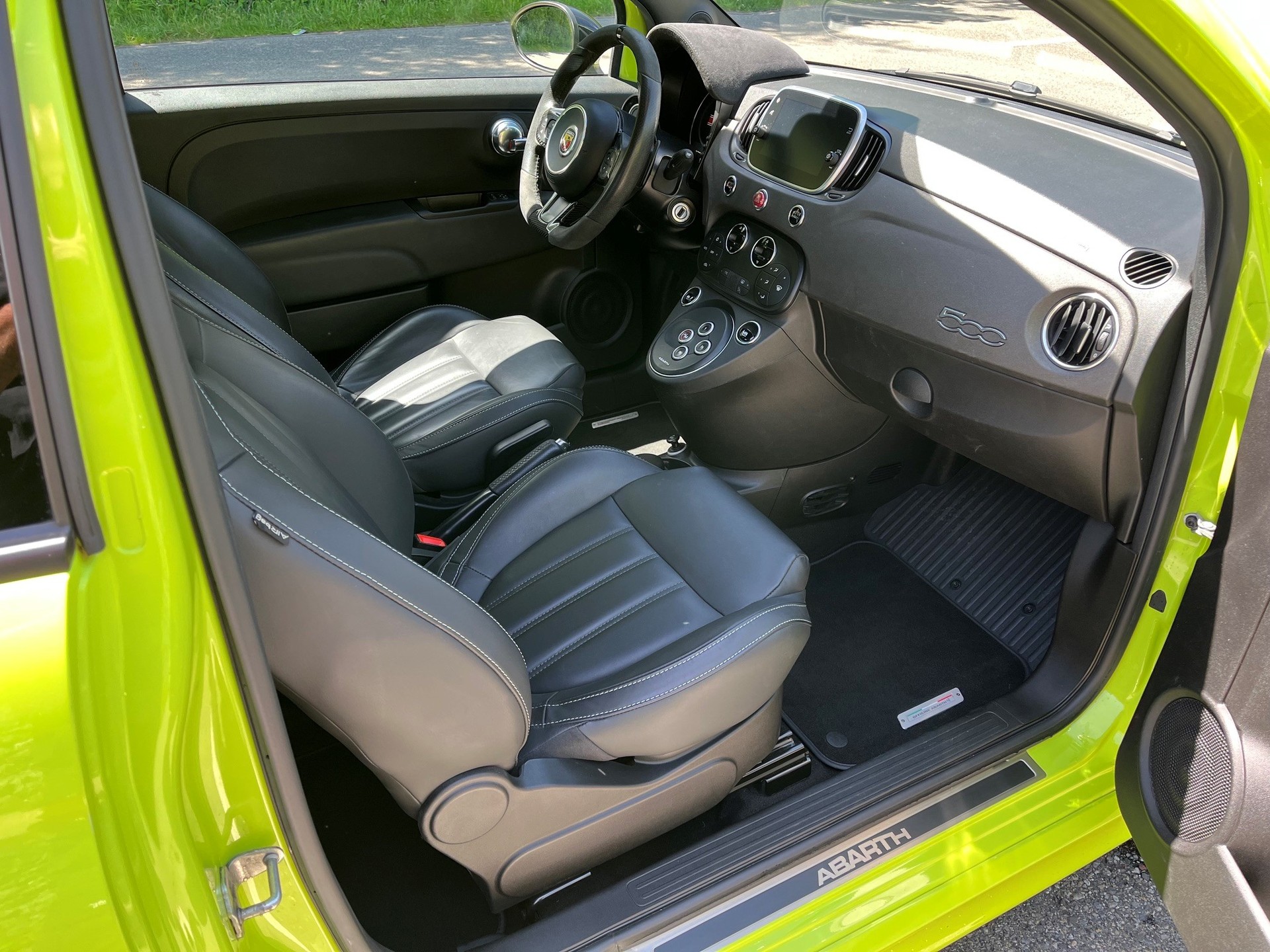 FIAT 595 1.4 16V Turbo Abarth Competizione Dualogic-image-10