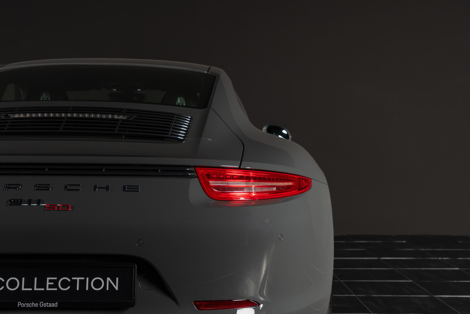 PORSCHE 911 Carrera S 50 Years-image-17
