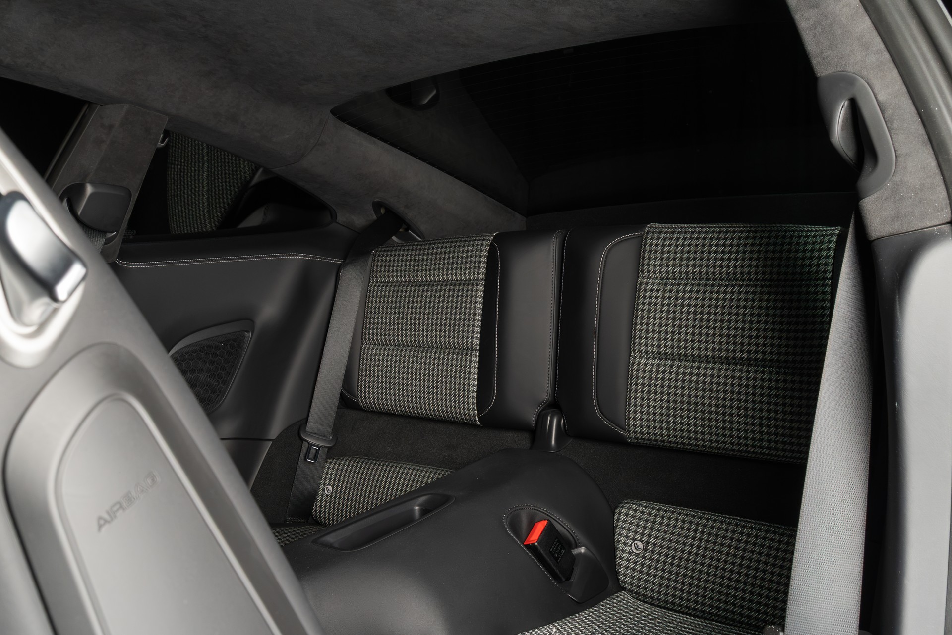 PORSCHE 911 Carrera S 50 Years-image-14