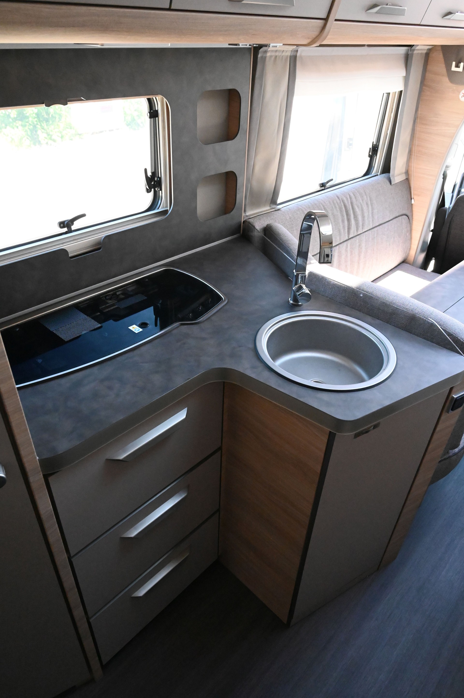 KNAUS Van-TI Plus Platinium Selection 700 LF-image-18