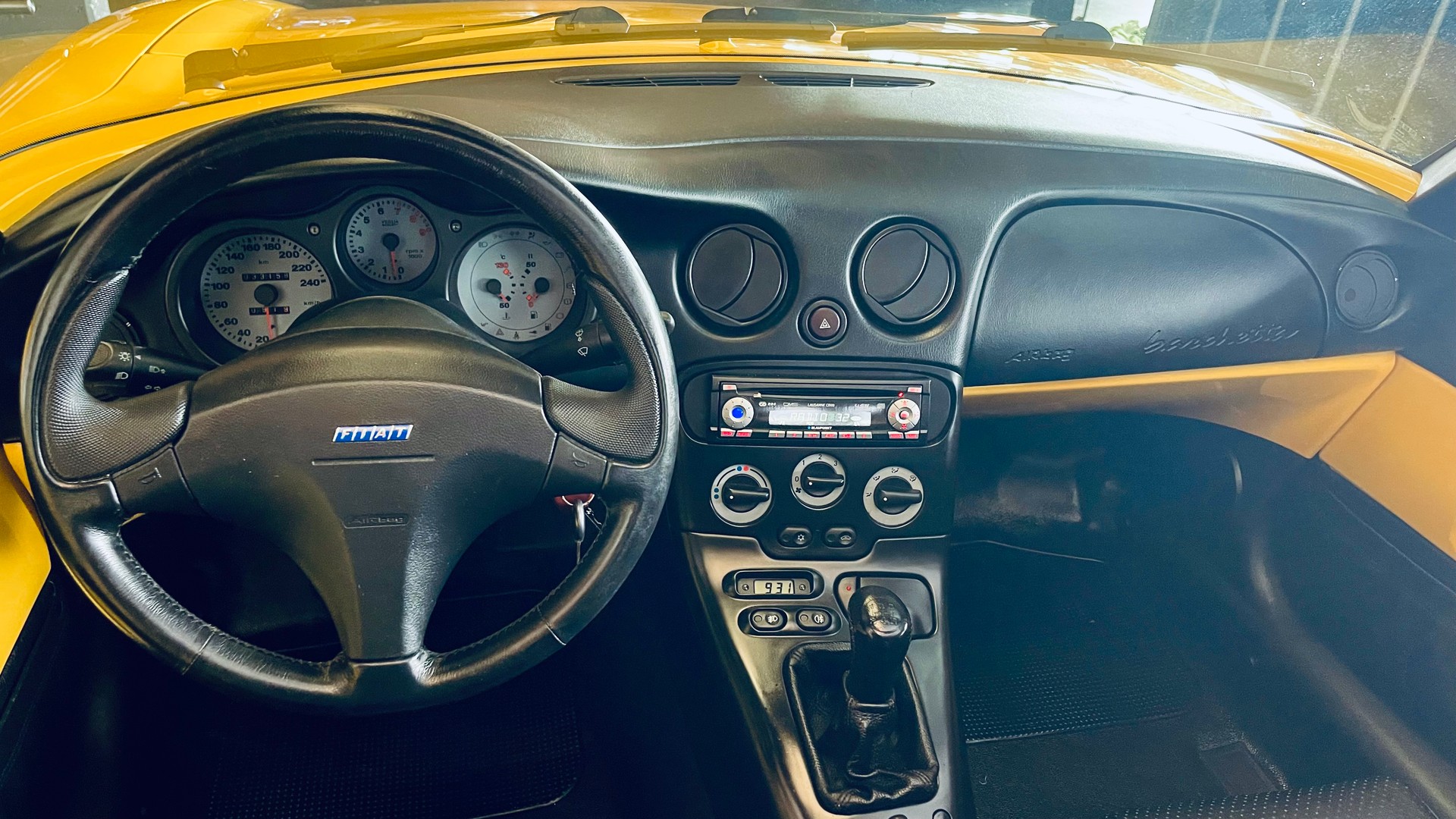 FIAT Barchetta 1.8 ABS "GIALLO GINESTRA"-image-12
