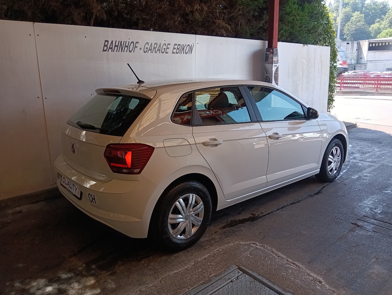 VW Polo 1.0 BMT Trendline-image-1