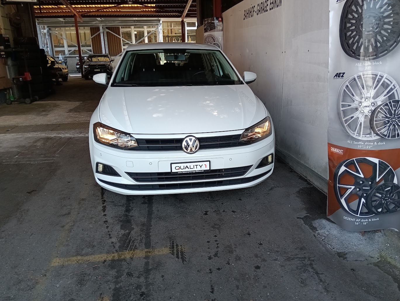VW Polo 1.0 BMT Trendline-image-2