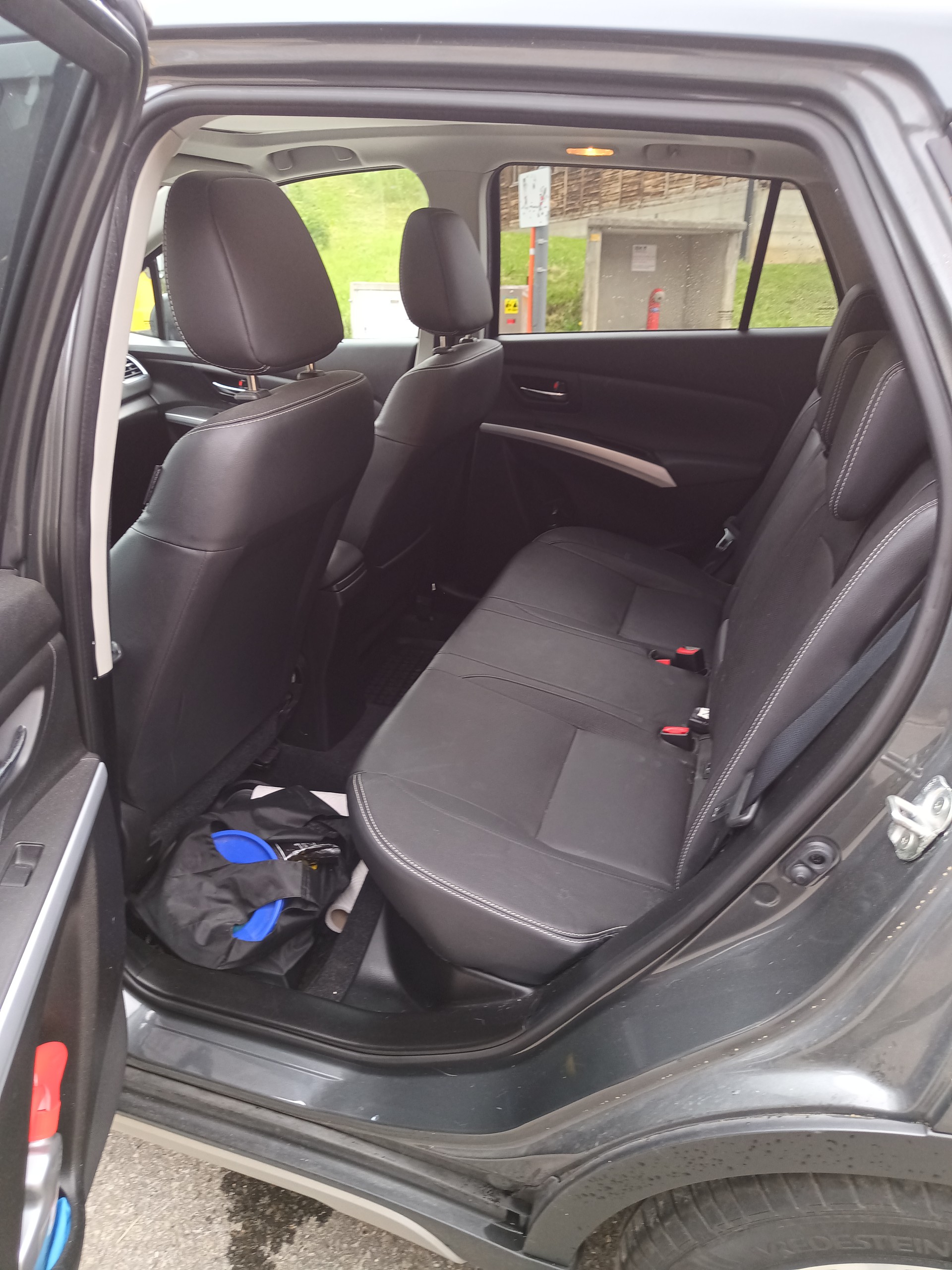SUZUKI 1.4 T Piz Sulai Top 4x4-image-3