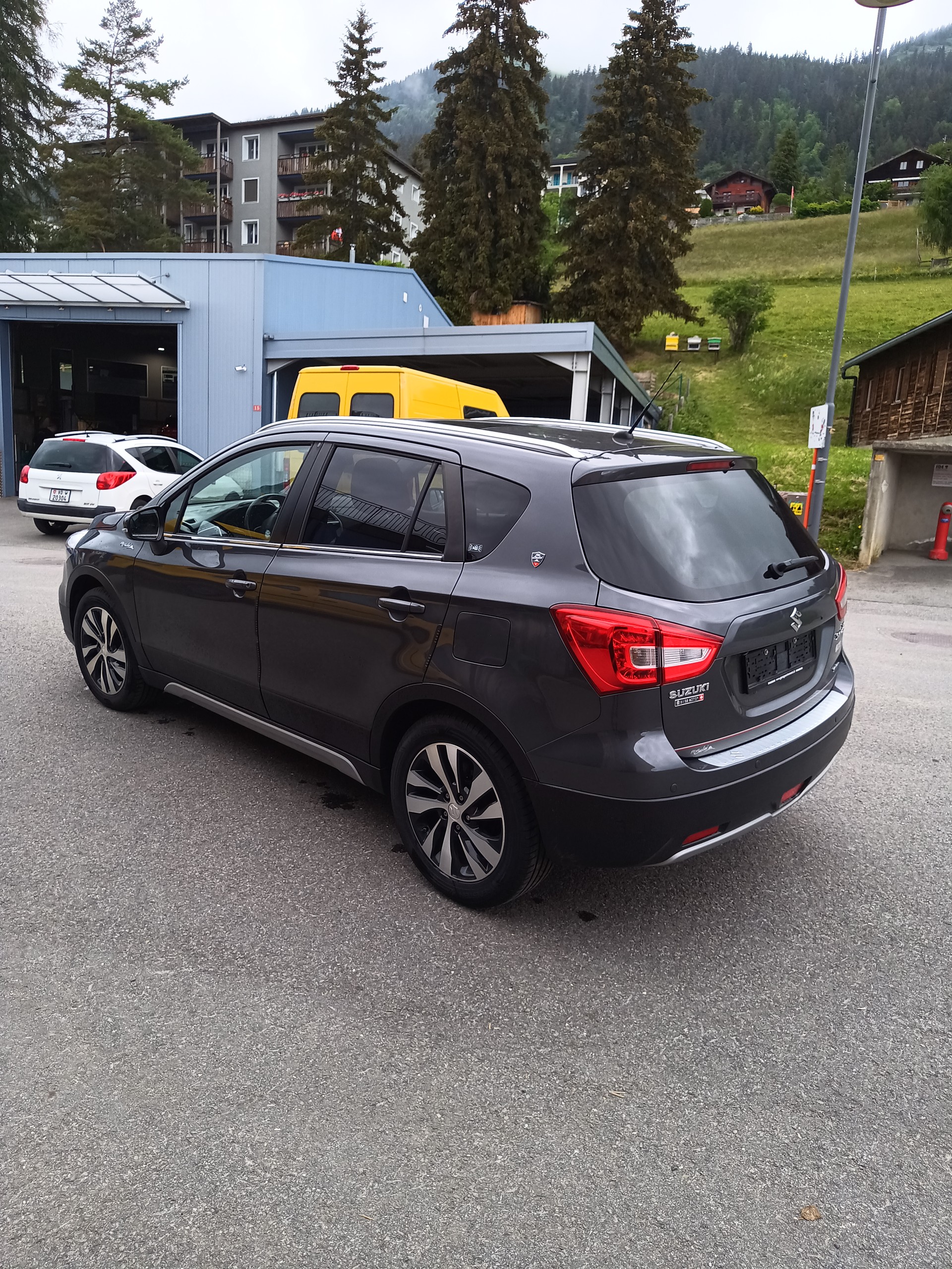SUZUKI 1.4 T Piz Sulai Top 4x4-image-1