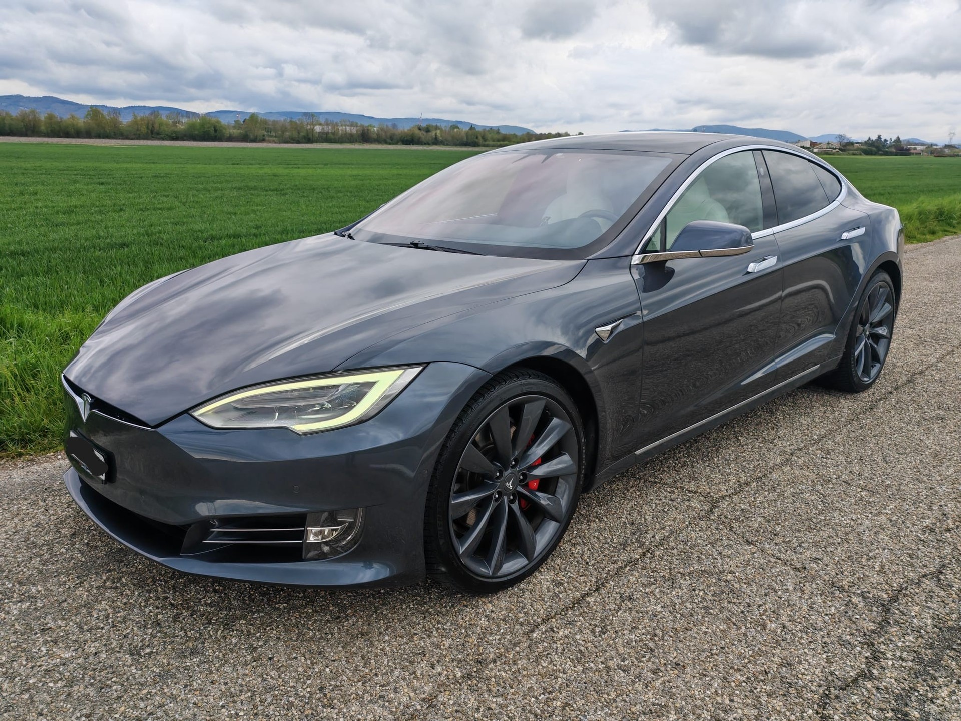 TESLA Ludicrous Performance-image-0