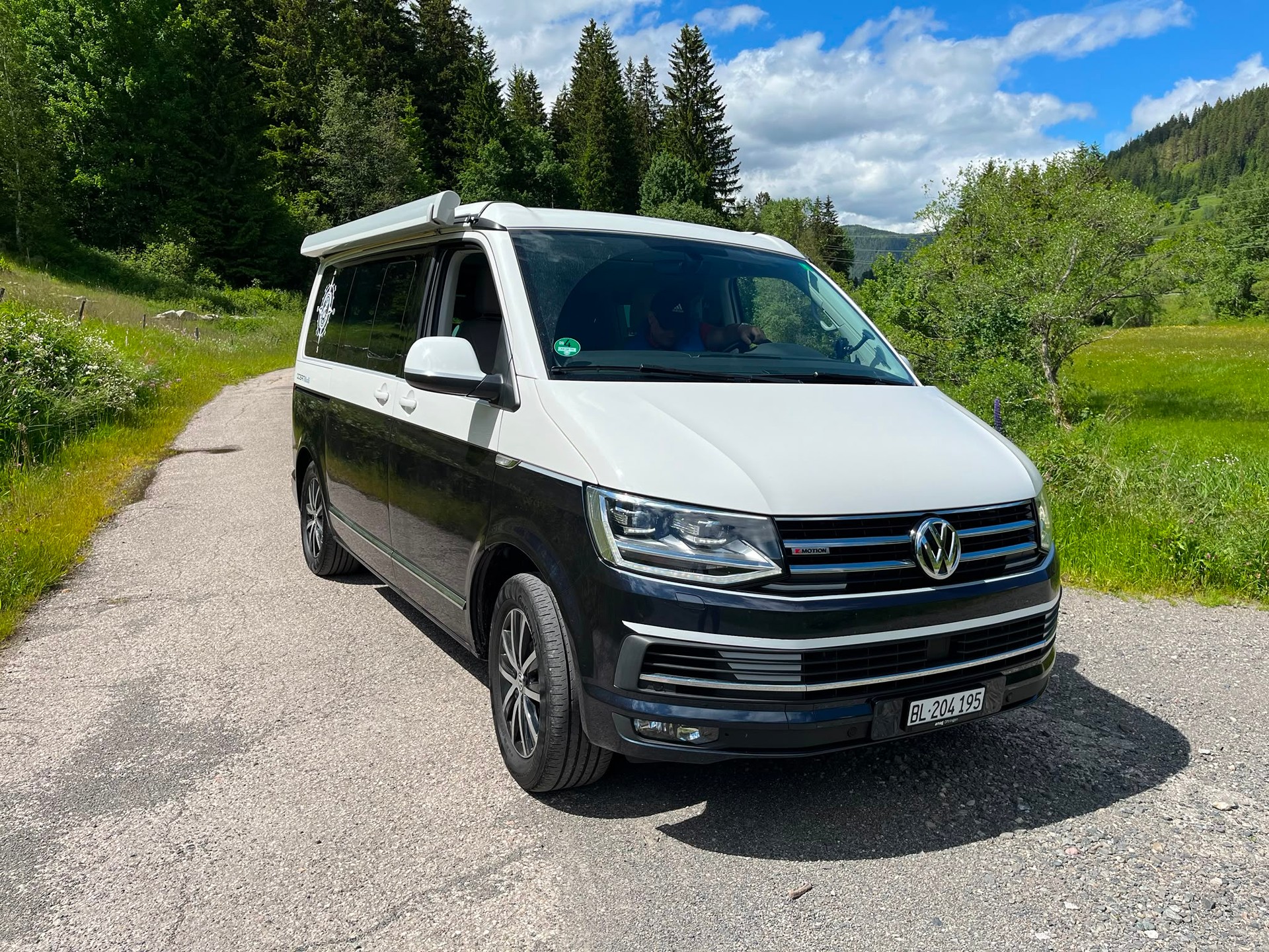 VW 2.0 TDI 204 Ocean BLUE DSG 4m-image-1