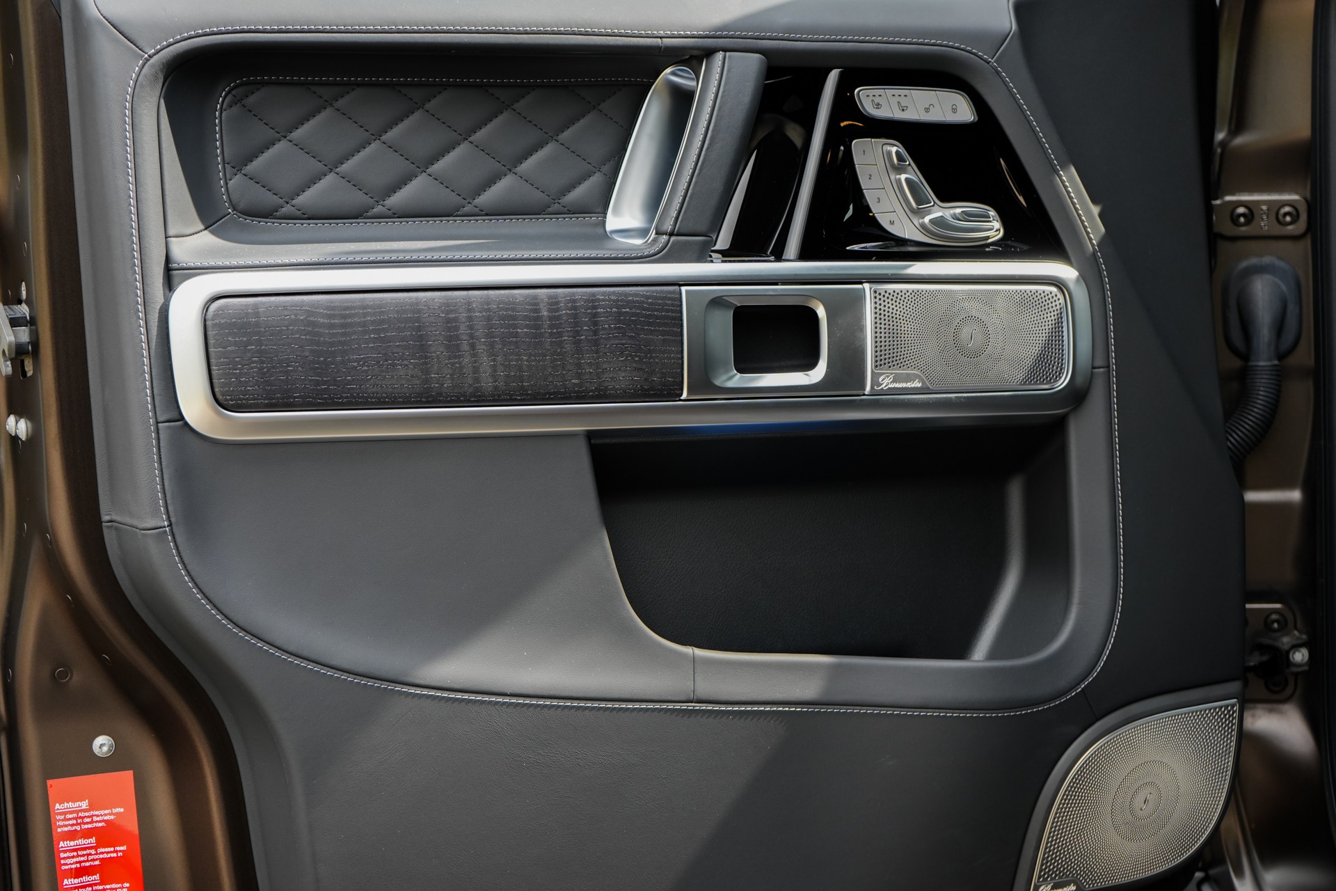 MERCEDES-BENZ G 500 9G-Tronic-image-11