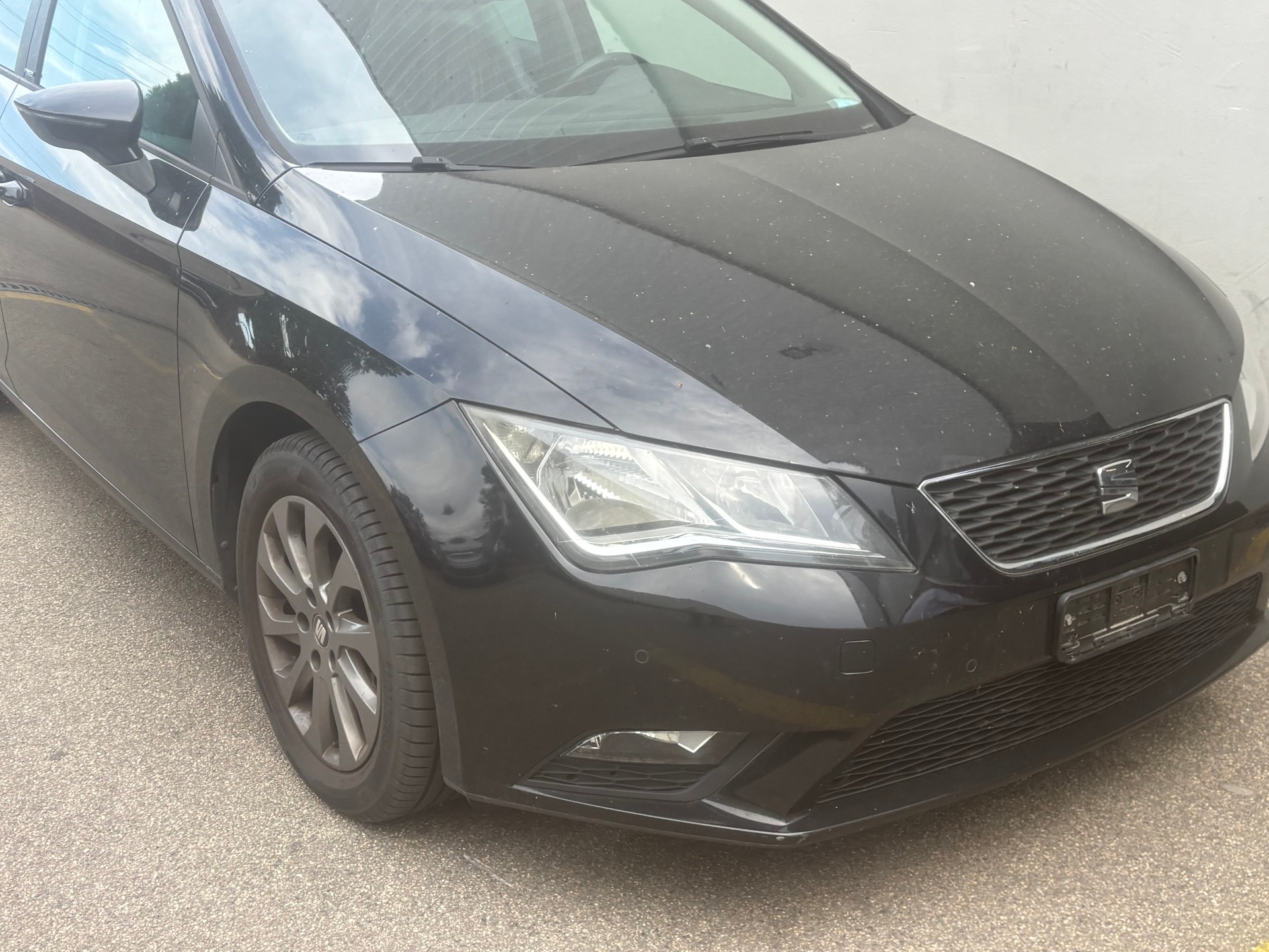 SEAT LEON-image-4