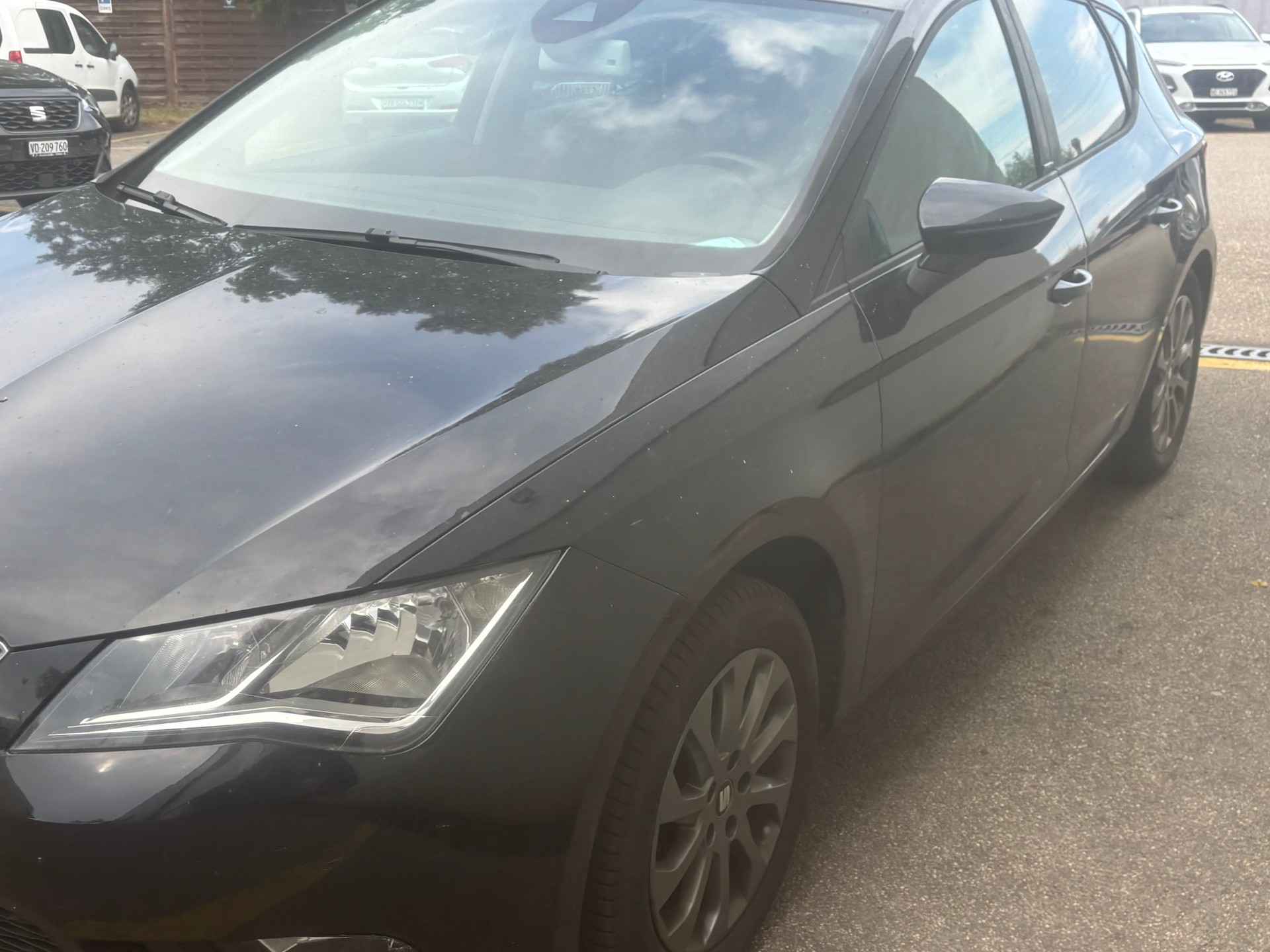 SEAT LEON-image-5