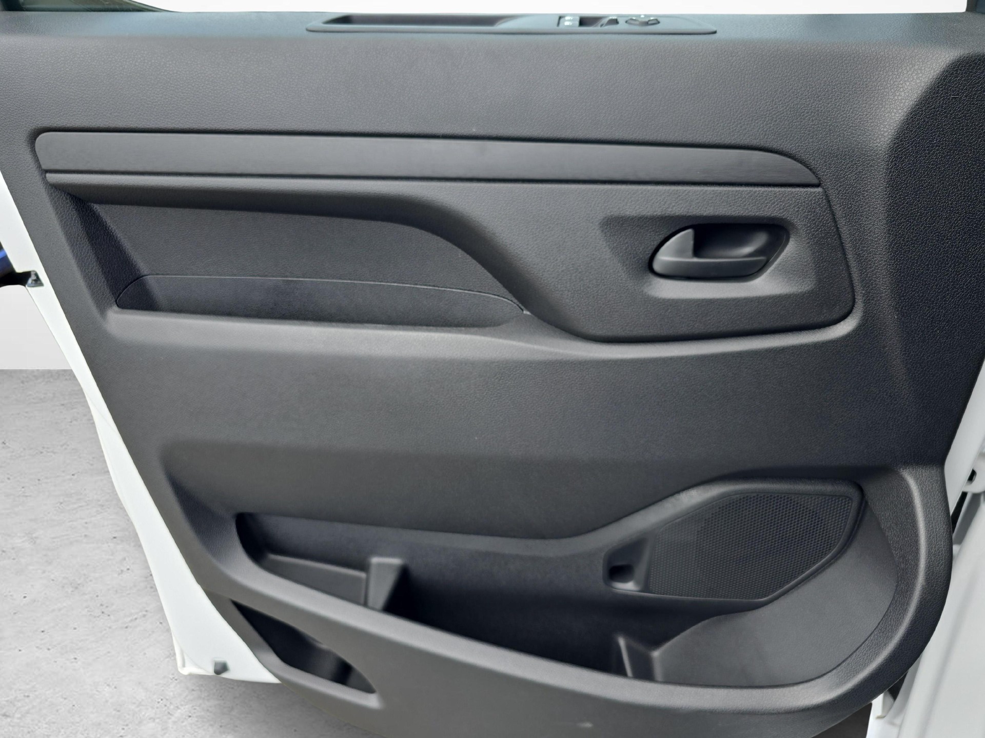 OPEL Vivaro Cargo XL 2.0 D 144 S/S / Jetzt mit attraktivem 1.99% Leasing-image-16