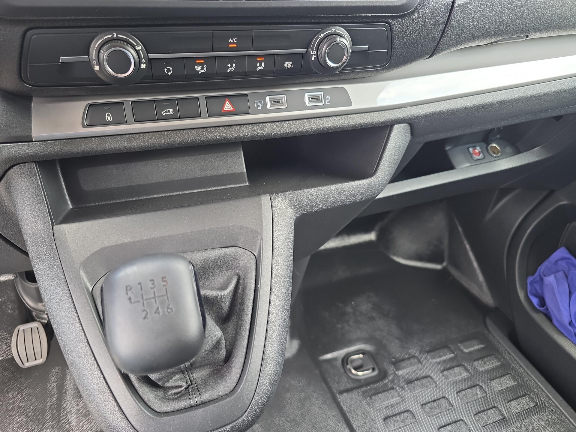 OPEL Vivaro Cargo XL 2.0 D 144 S/S / Jetzt mit attraktivem 1.99% Leasing-image-14