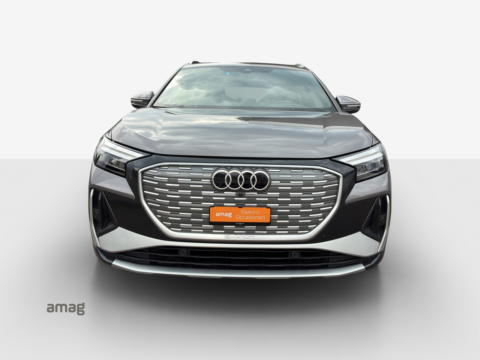 AUDI Q4 e-tron 50 quattro-image-6