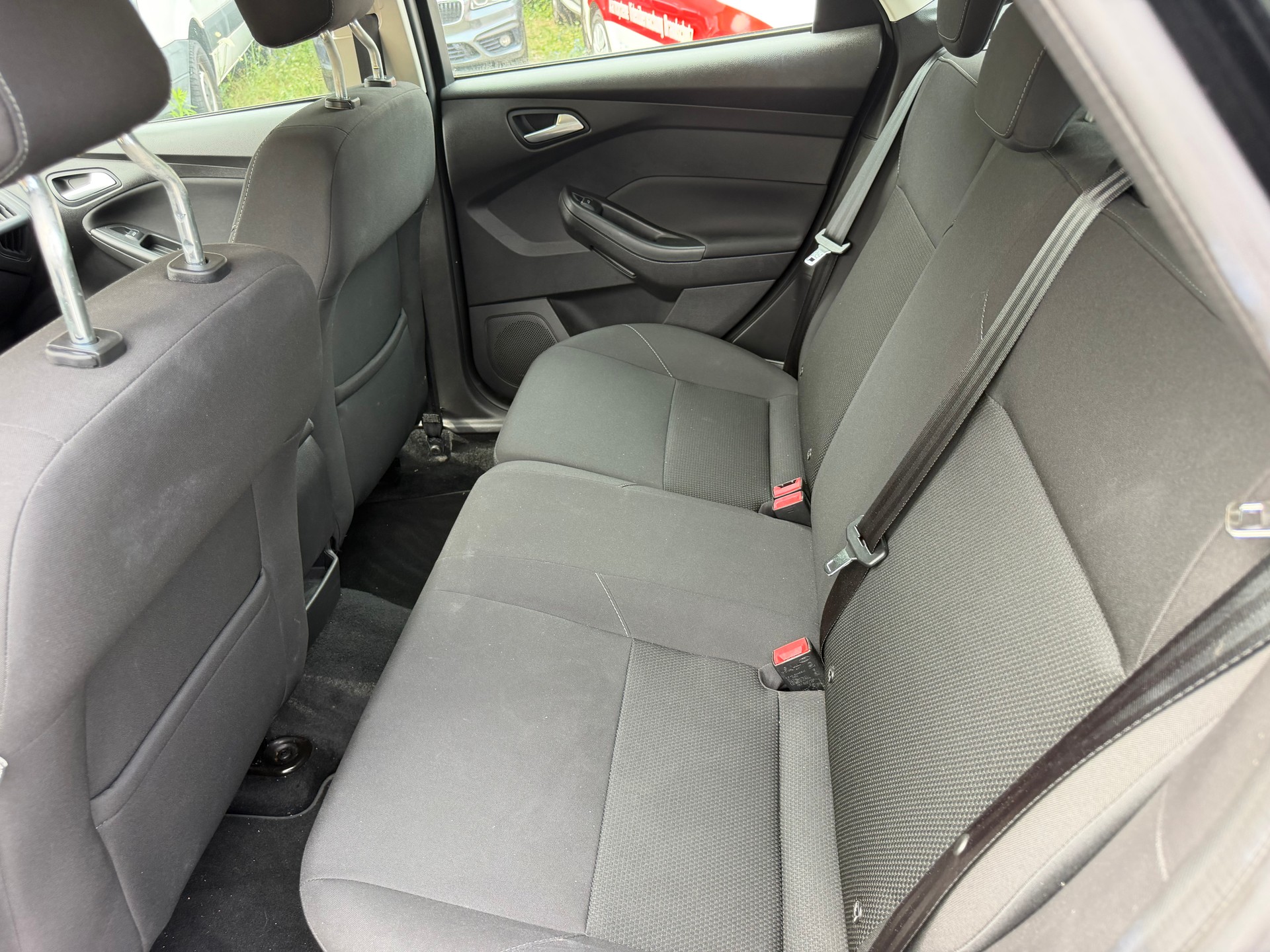FORD Focus 1.0 SCTi Freetech-image-4