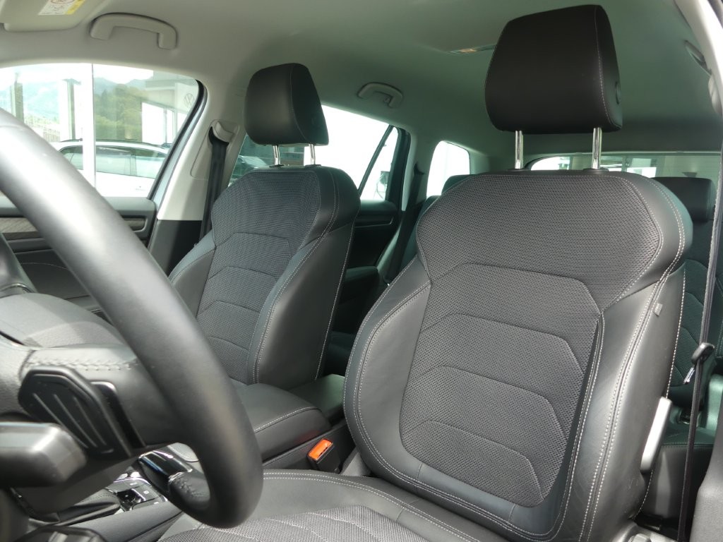 SKODA Kodiaq 2.0 TSI 4x4 Style-image-10