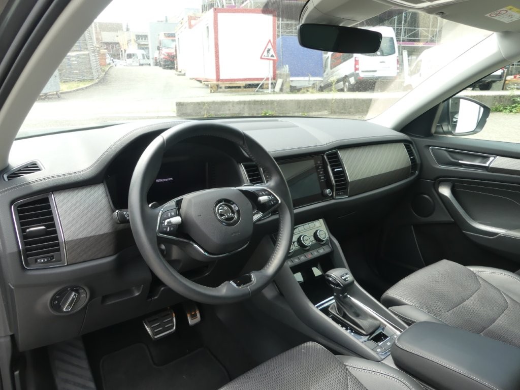 SKODA Kodiaq 2.0 TSI 4x4 Style-image-7