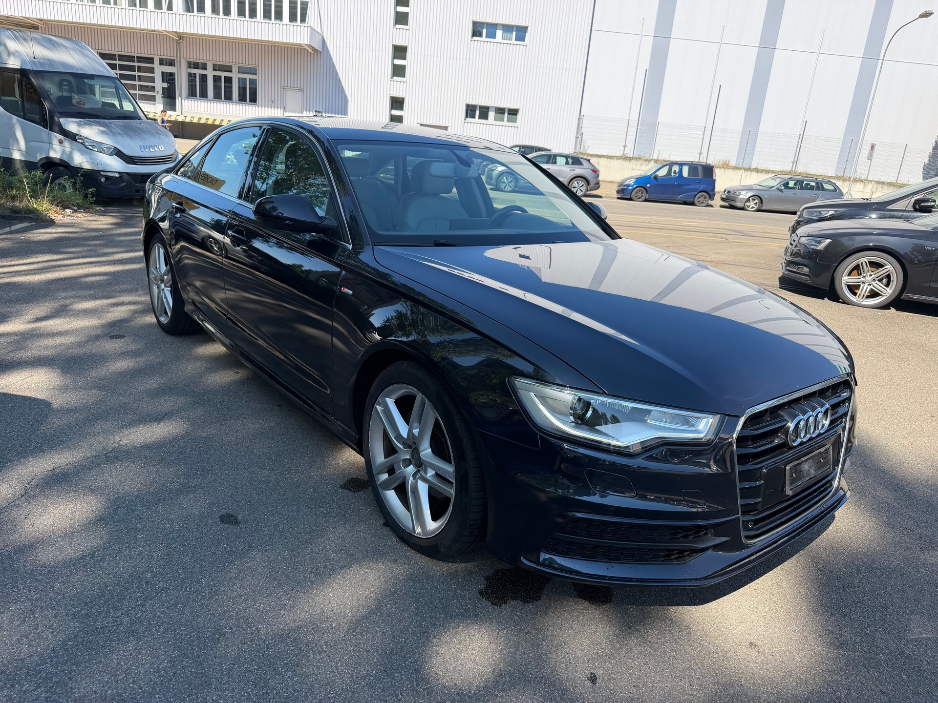 AUDI A6 Limousine 2.0 TDI multitronic-image-2
