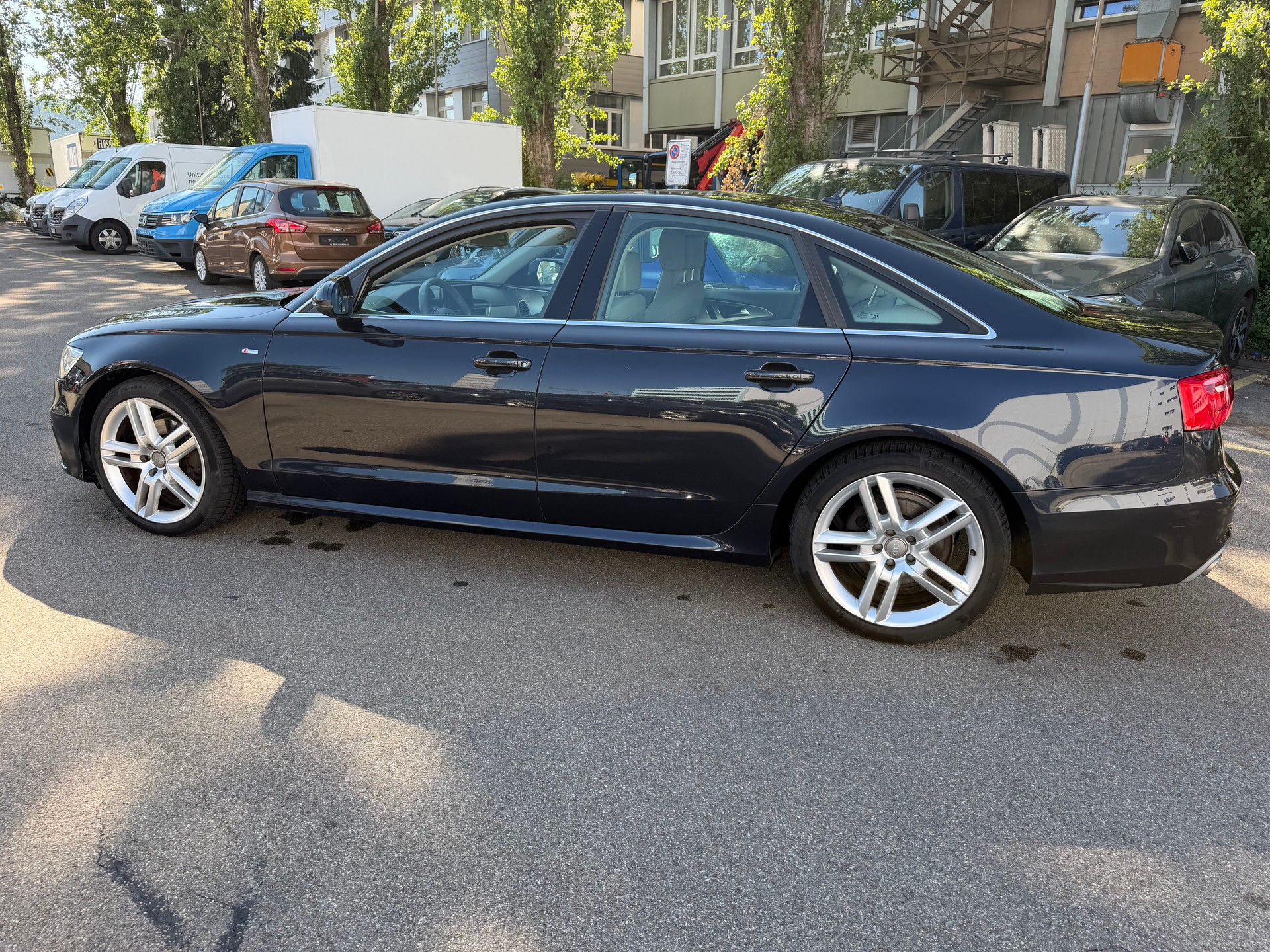 AUDI A6 Limousine 2.0 TDI multitronic-image-3