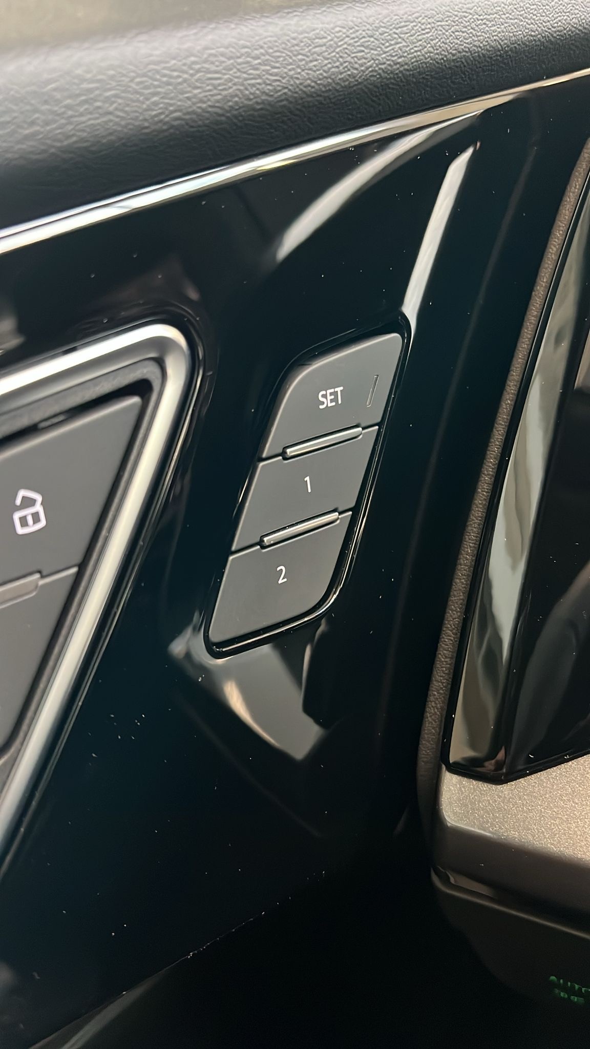 AUDI 45 Attraction quattro-image-5