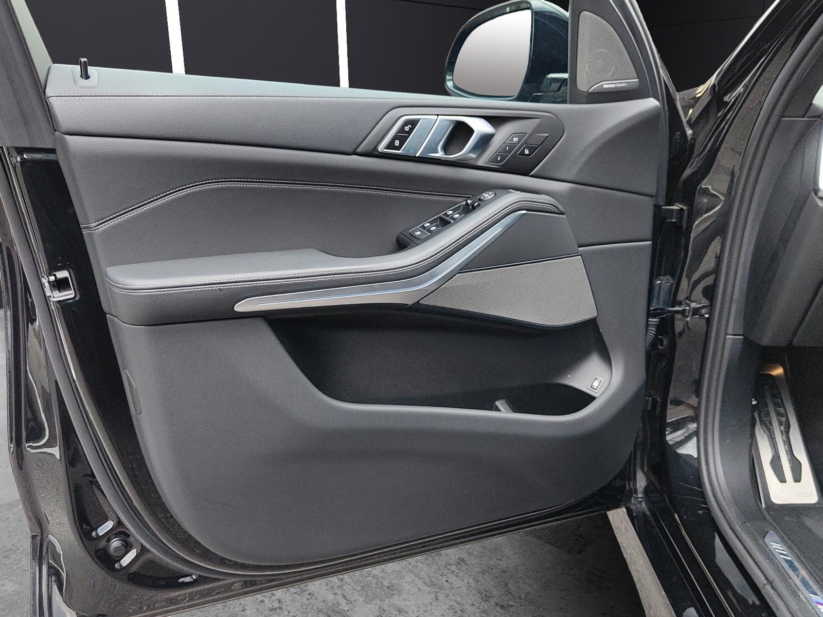 BMW X5 45e xDrive SAG-image-14