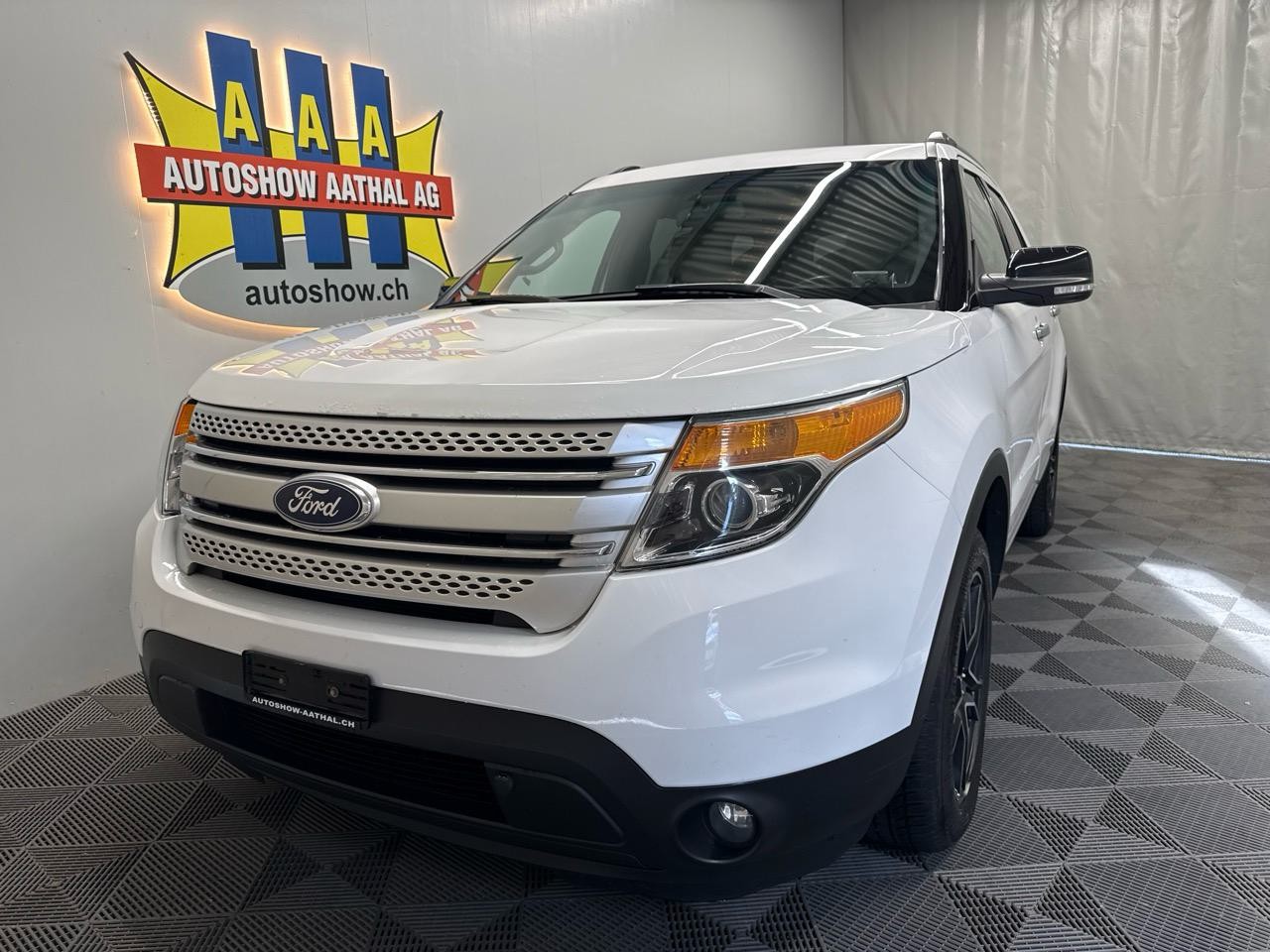 FORD Explorer 3.0 EcoB. Plug-in-Hybrid Platinum 4WD Aut.-image-7