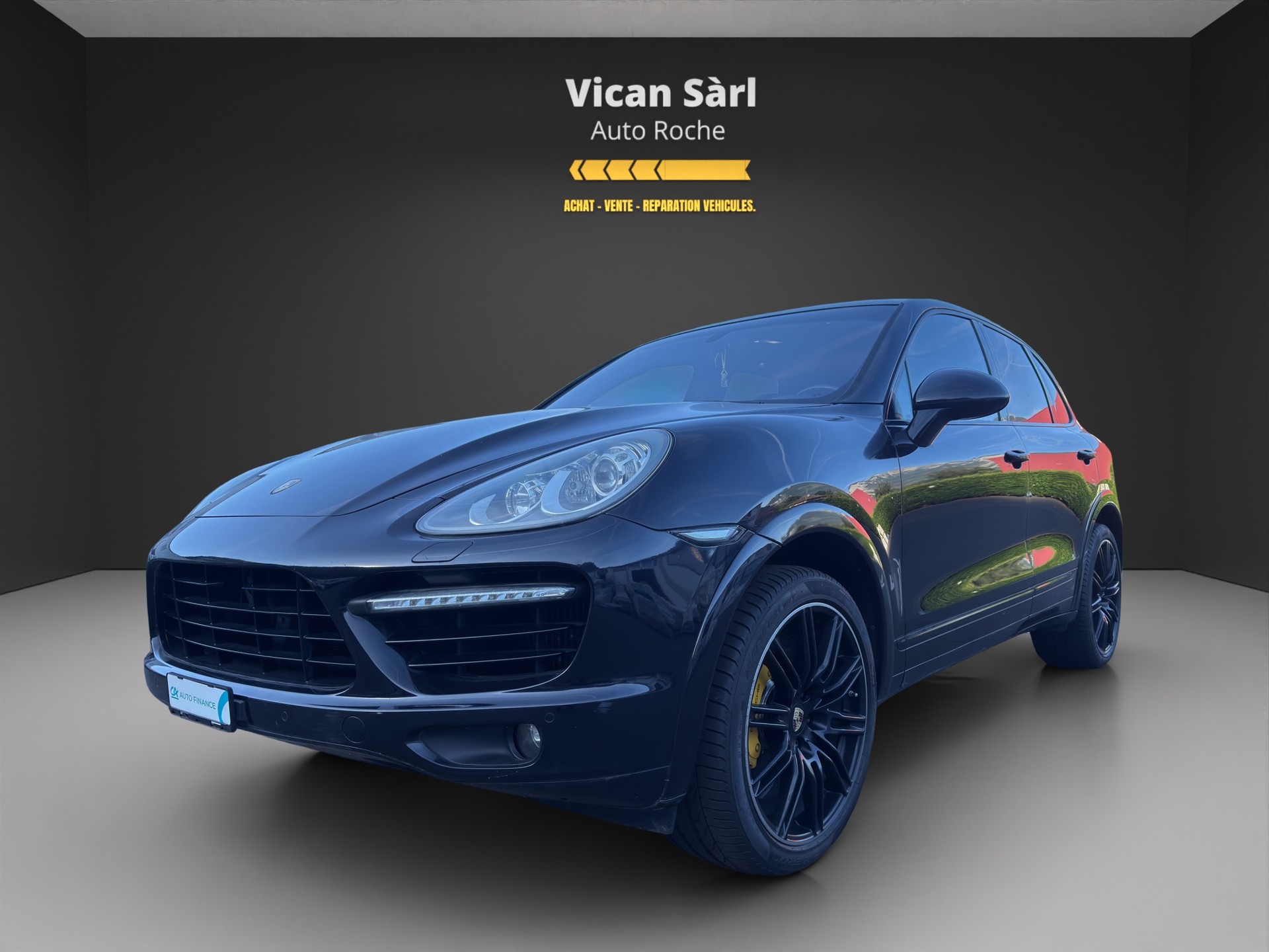 PORSCHE Cayenne Turbo-image-1
