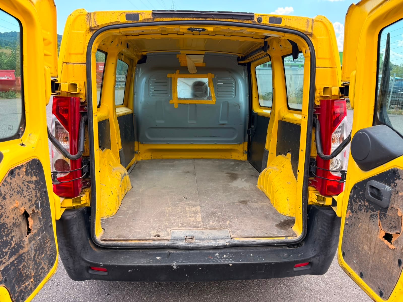 PEUGEOT Expert 1.6 HDi 227 L1H1-image-6