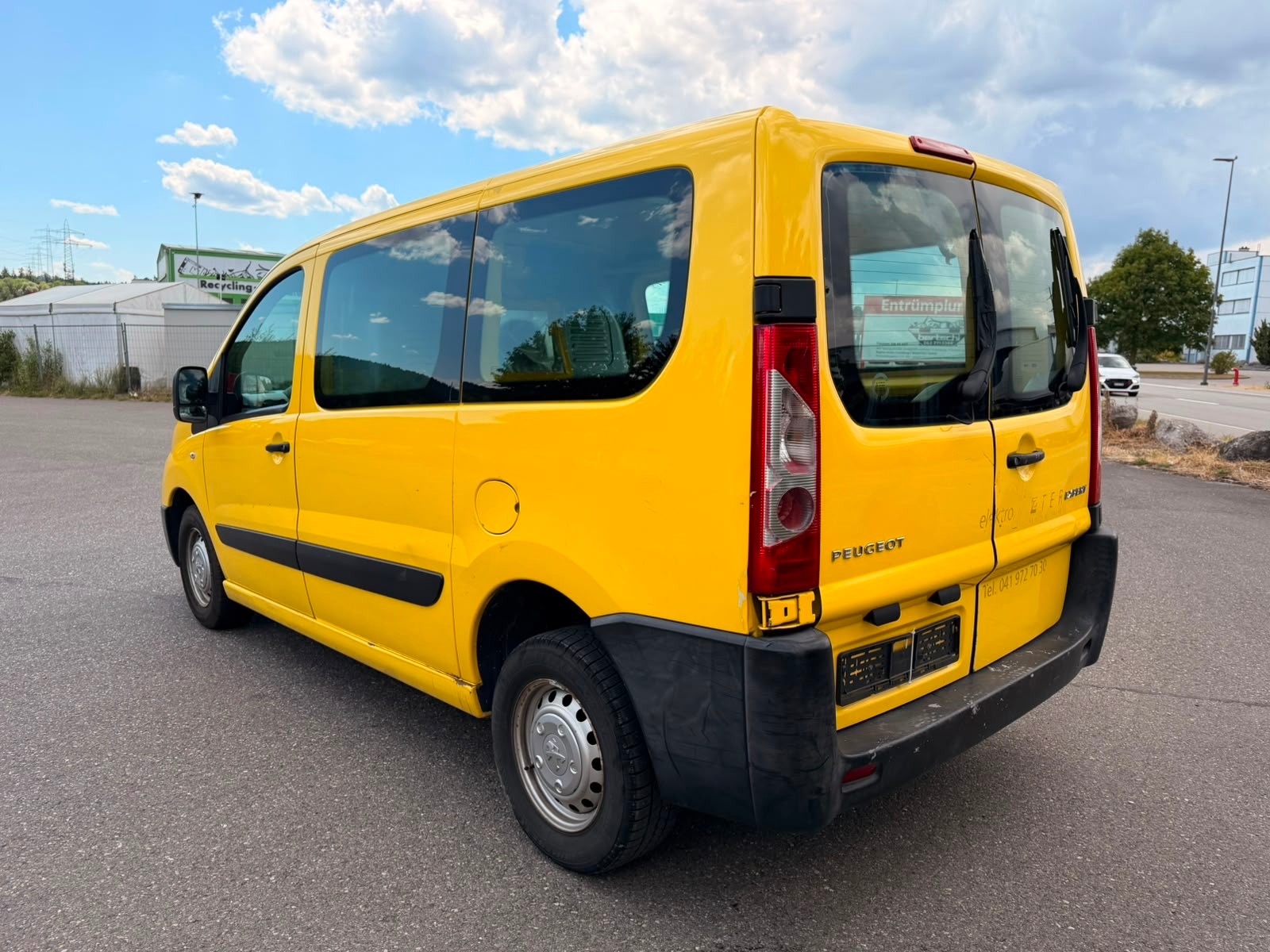 PEUGEOT Expert 1.6 HDi 227 L1H1-image-2