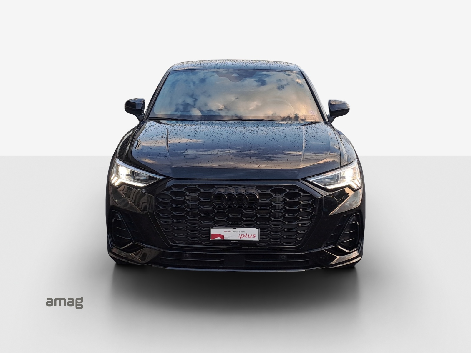 AUDI Q3 Sportback 45 TFSI e S line S-tronic-image-6
