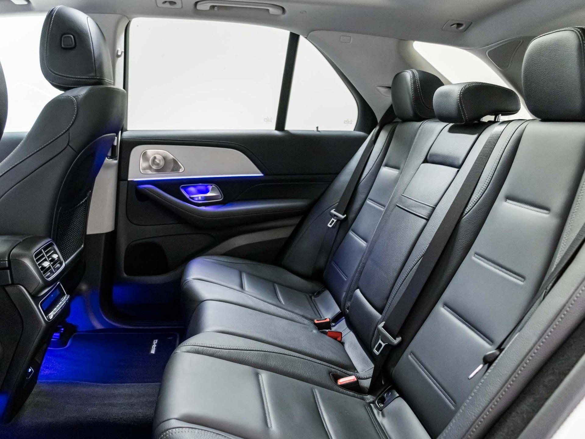 MERCEDES-BENZ GLE 400 e 4MATIC-image-7