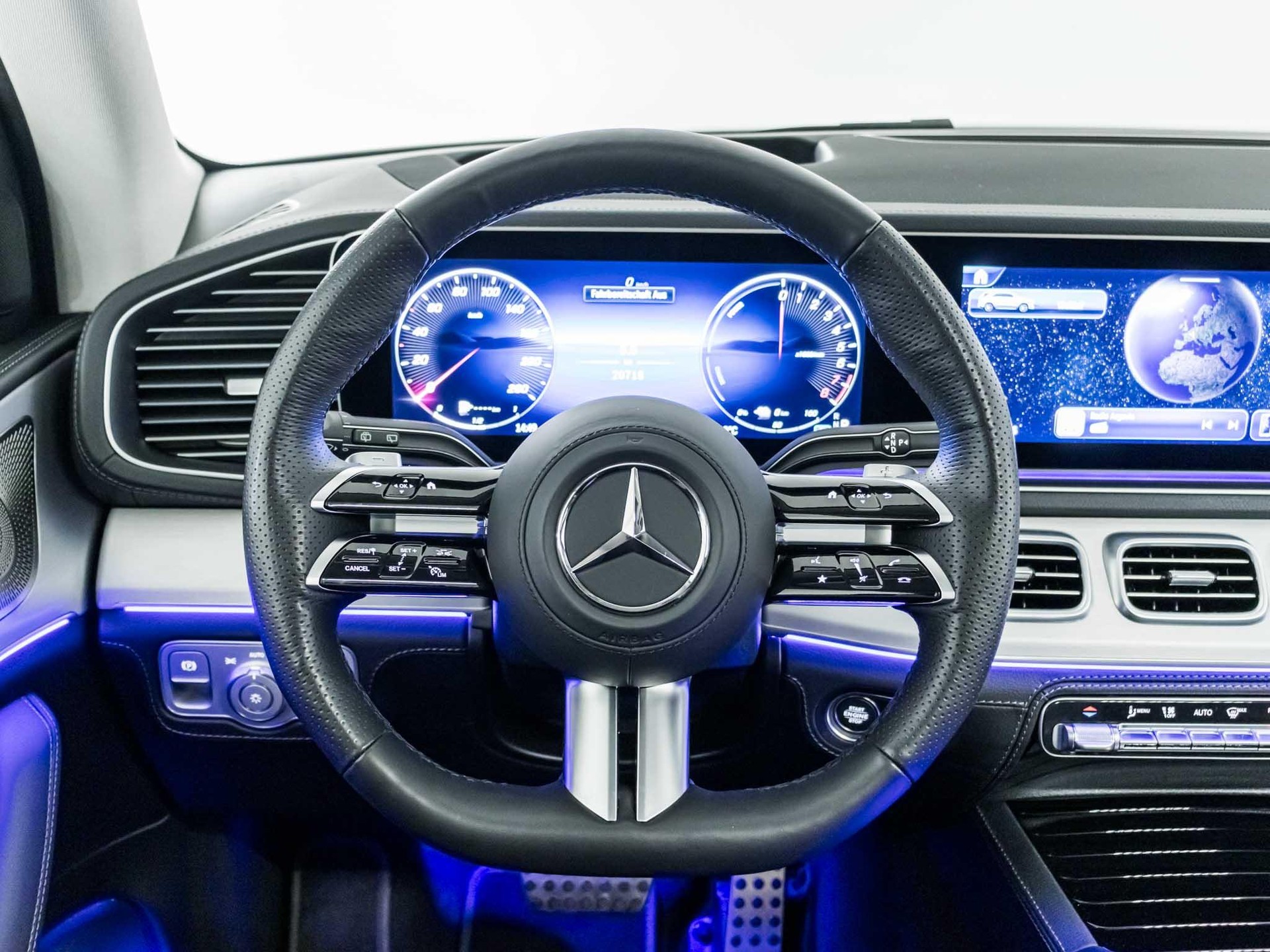 MERCEDES-BENZ GLE 400 e 4MATIC-image-11