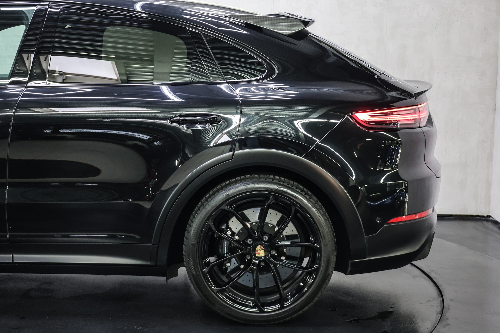 PORSCHE Cayenne Turbo GT Coupé 4.0 V8-image-10