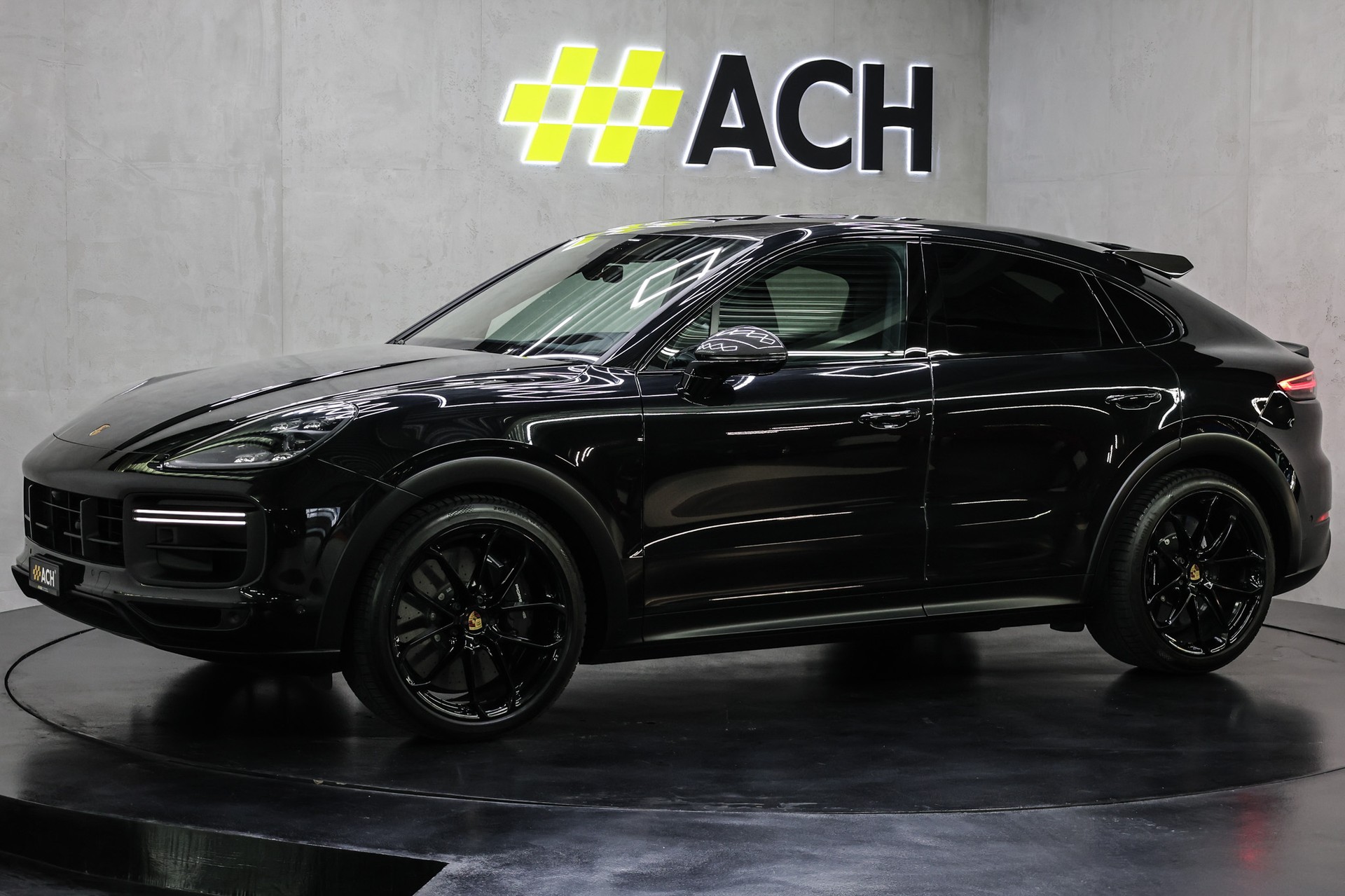 PORSCHE Cayenne Turbo GT Coupé 4.0 V8-image-5