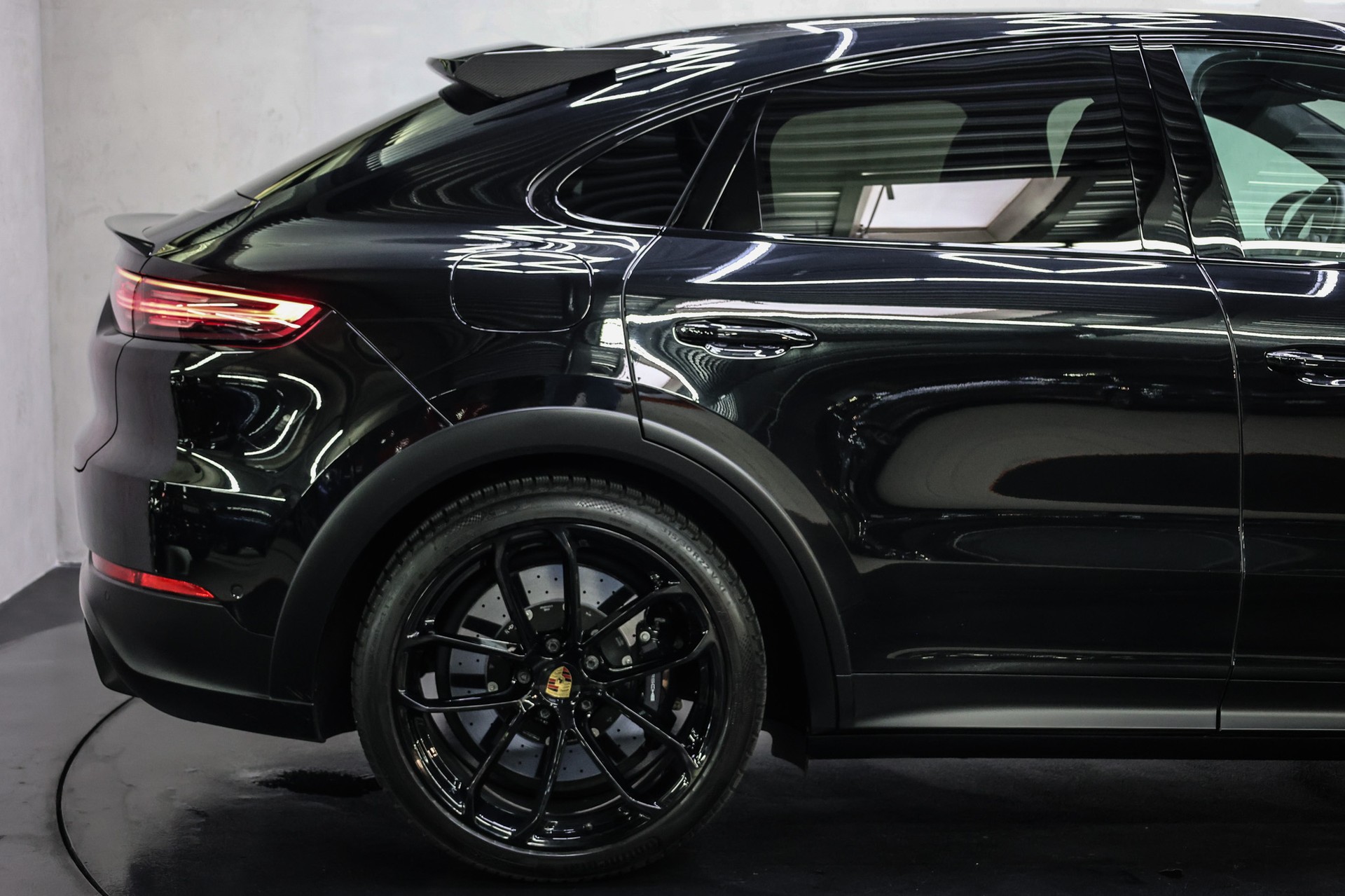 PORSCHE Cayenne Turbo GT Coupé 4.0 V8-image-15