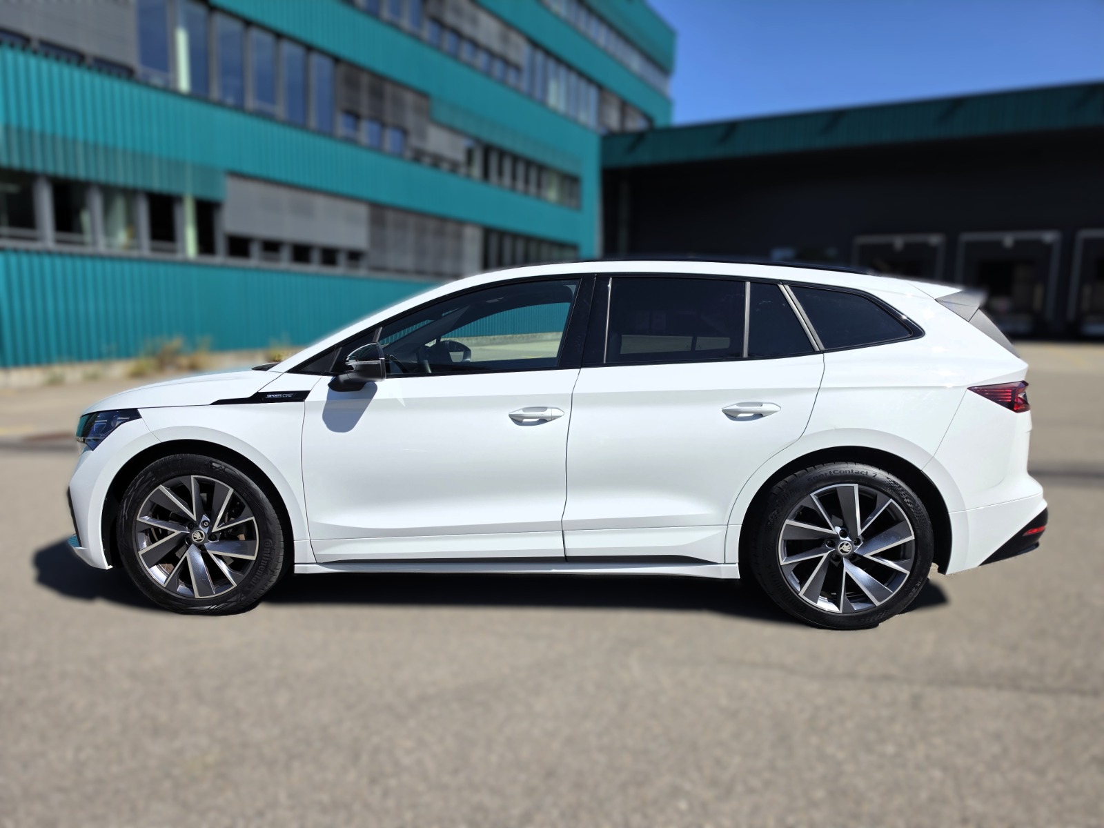 SKODA Enyaq iV 80x SportLine-image-1