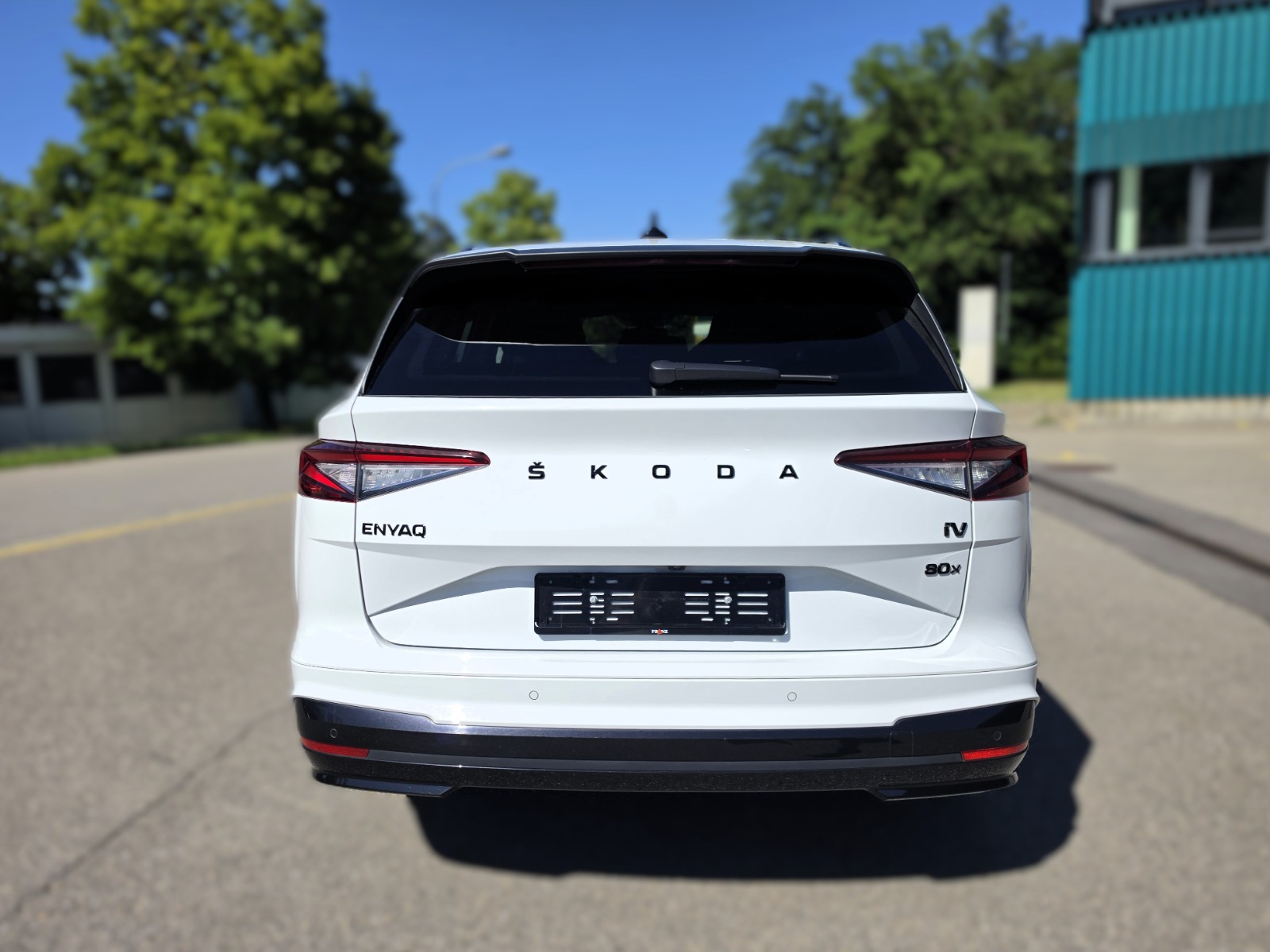 SKODA Enyaq iV 80x SportLine-image-3