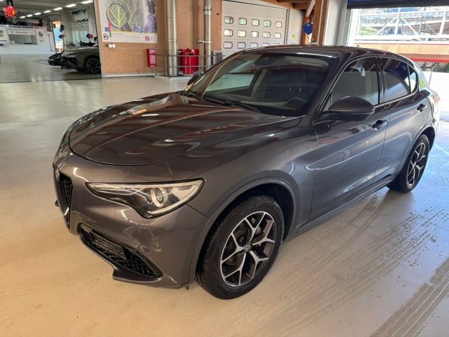 ALFA ROMEO Stelvio 2.0 Super Q4 Automatic-image-0