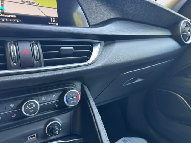 ALFA ROMEO Stelvio 2.0 Super Q4 Automatic-image-13