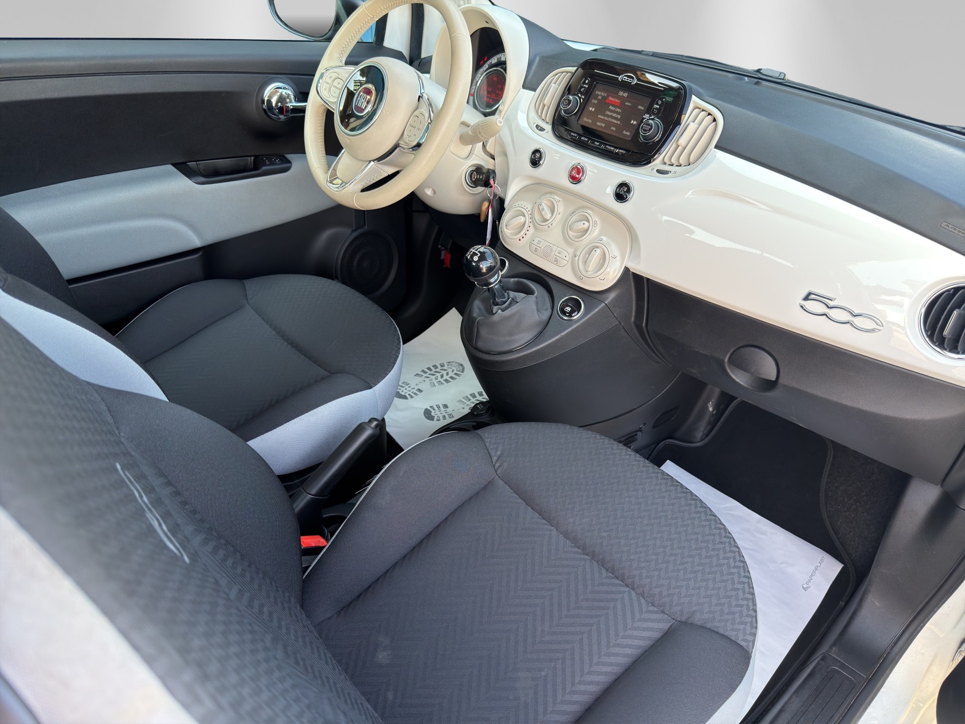 FIAT 500 1.2 Pop Star-image-11